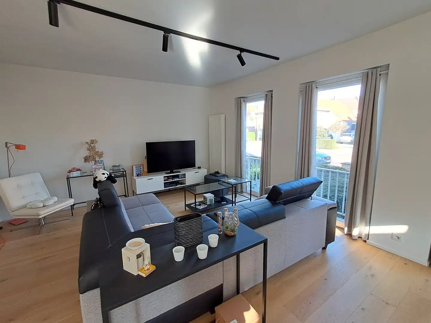 Verzorgd appartement op goede ligging! foto 3