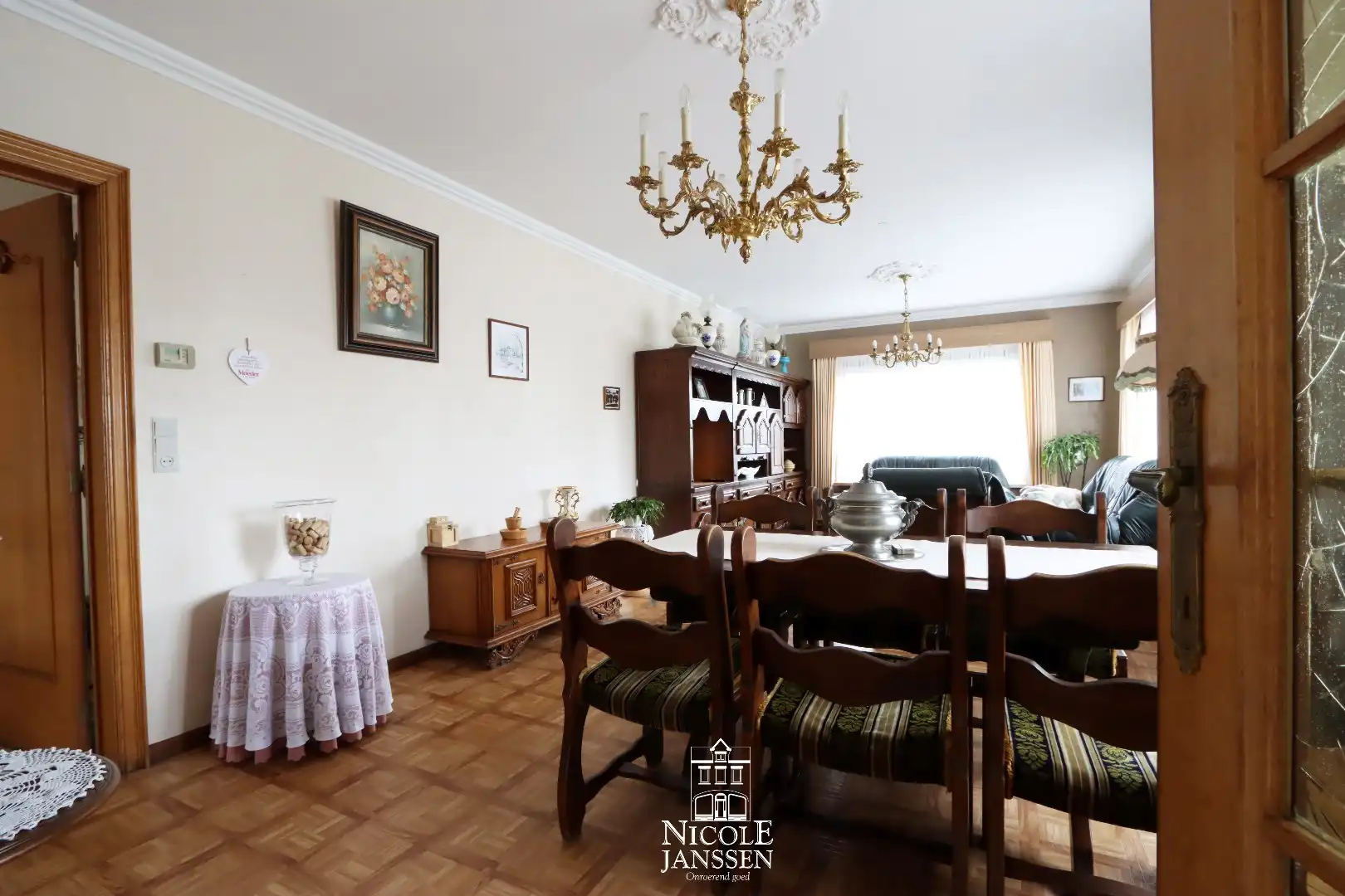 Verzorgde gelijkvloerse woning met tuin in verzorgde straat in centrum van Dilsen foto 5