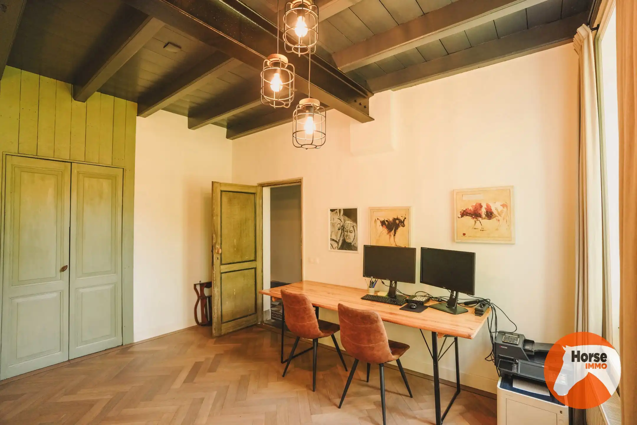 AXEL - Hoeve op een goede locatie met paardenfaciliteiten foto 32