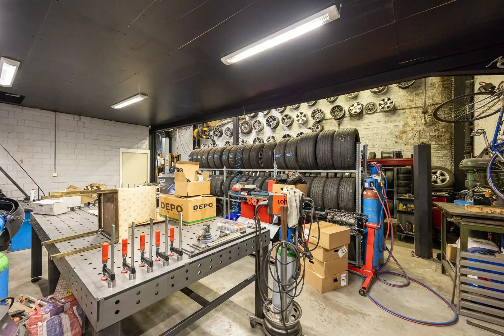 Multifunctioneel bedrijfsgebouw aan brug van den Azijn foto 11