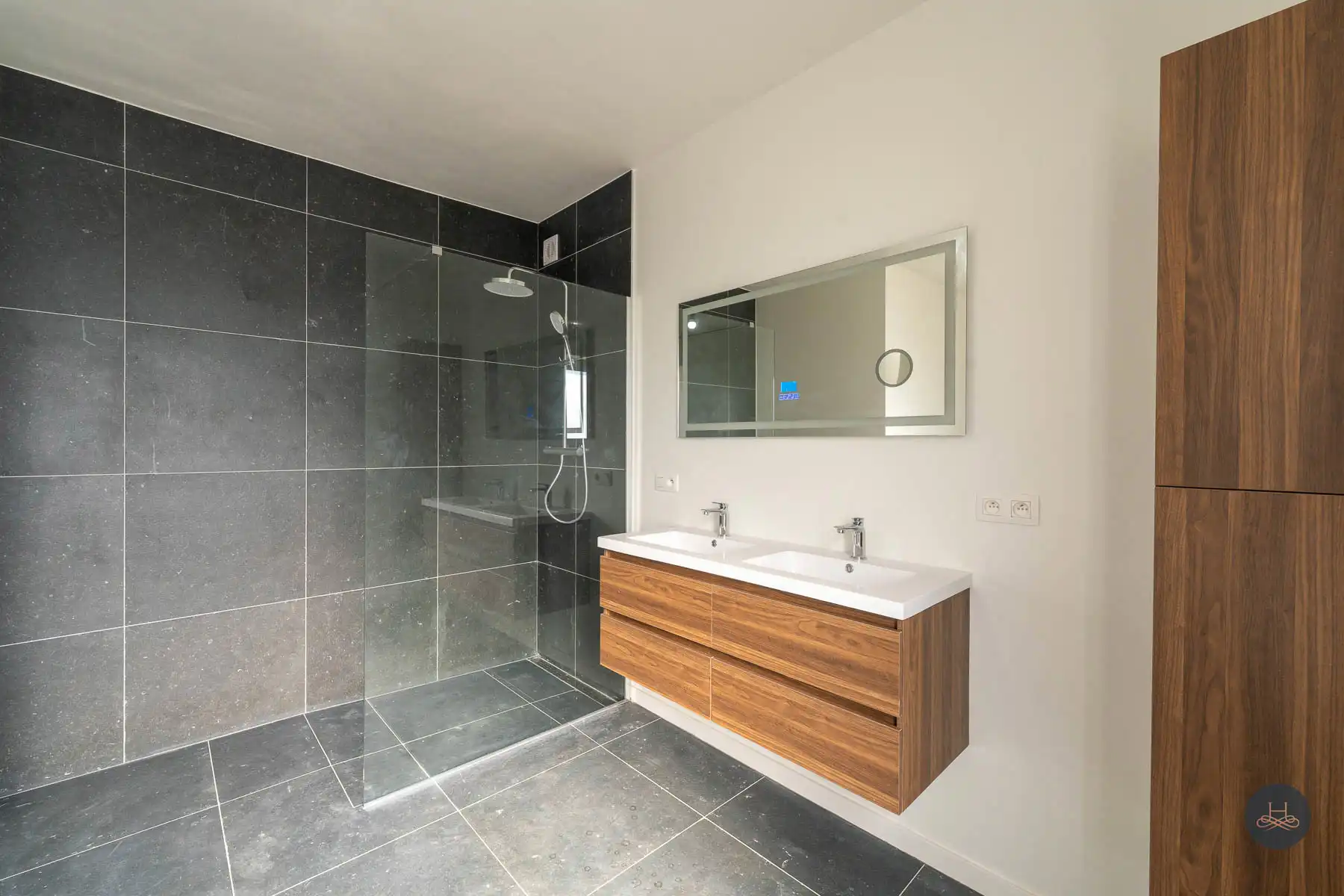 Recent gerenoveerde gelijkvloerse woning op toplocatie foto 12