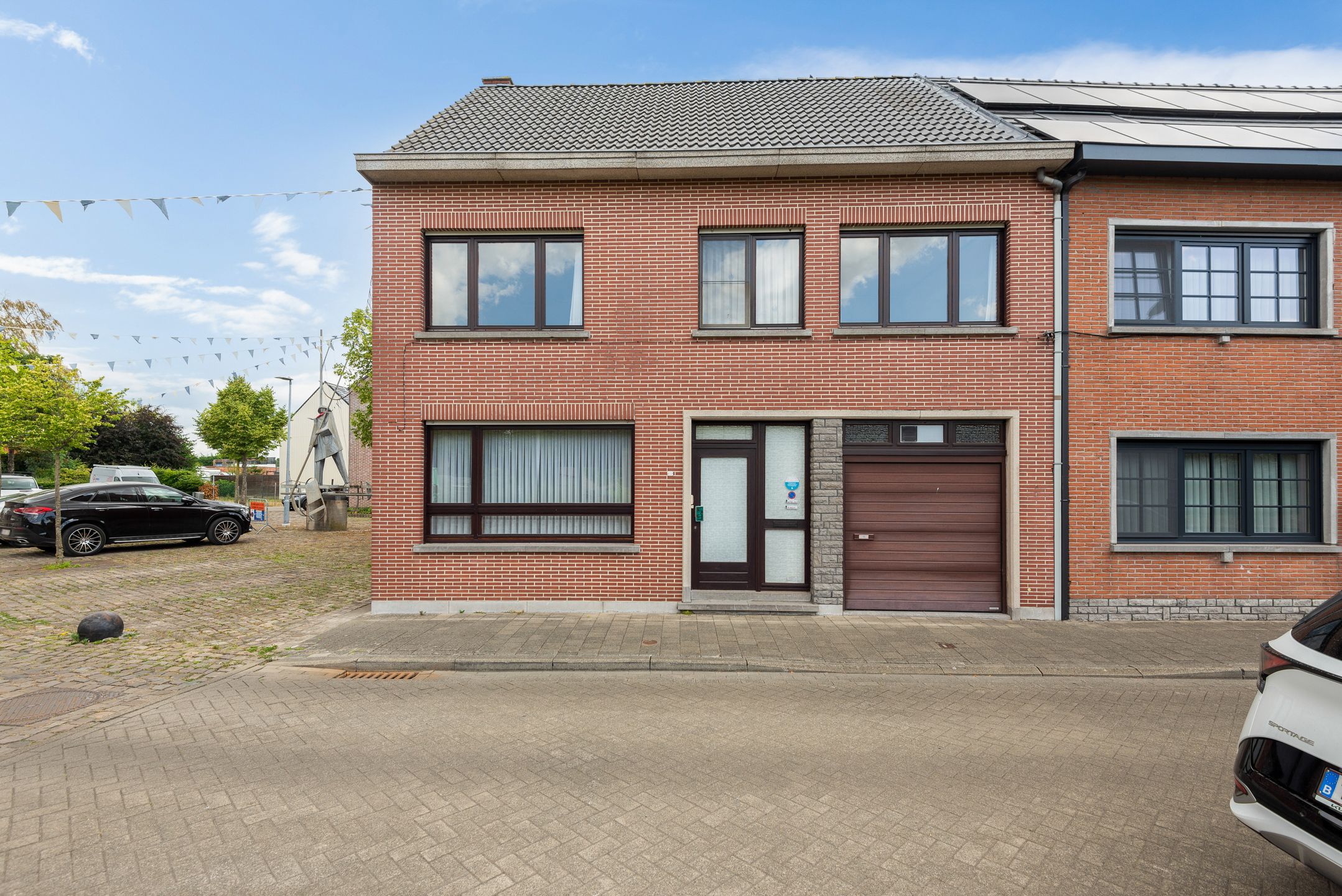 ()=>{if(producerUpdateValueVersion(node),producerAccessed(node),node.value===ERRORED)throw node.error;return node.value} Droogveldstraat 10 - 2880 Bornem