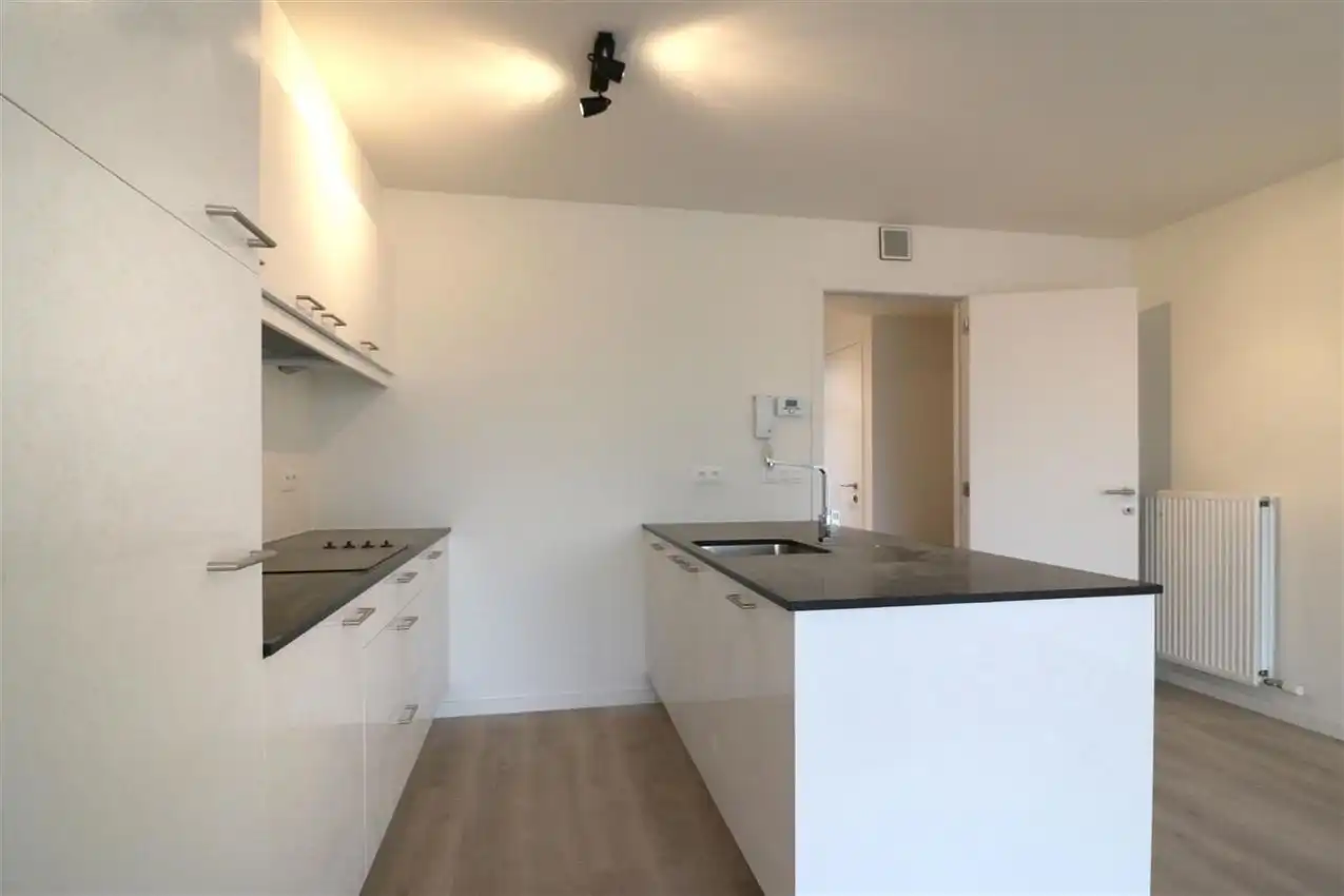 Duplex met 2 slpk., groot terras en autostaanplaats foto 7