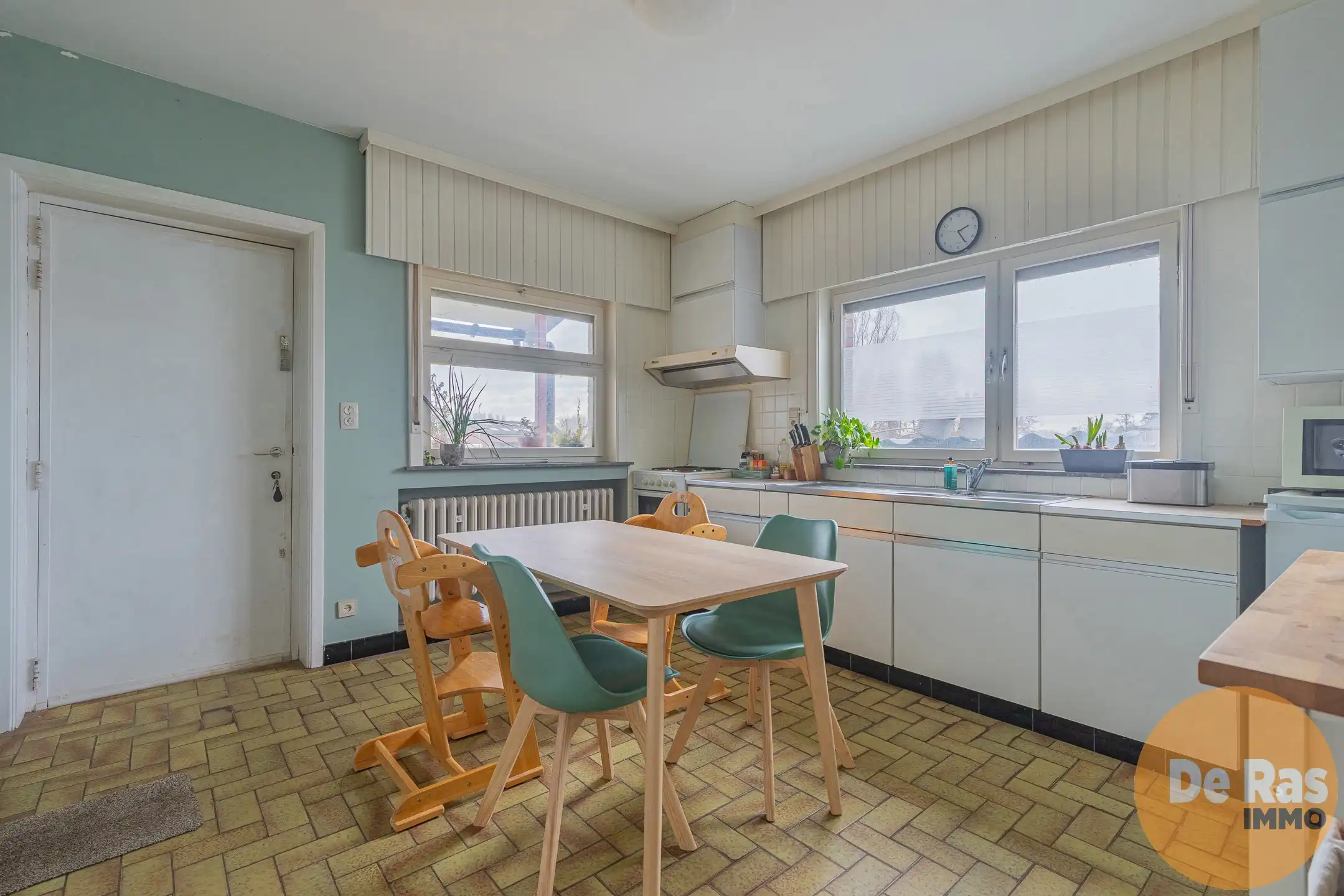 LEBBEKE - Leuke halfopen woning met 3 slaapkamers en tuin foto 7