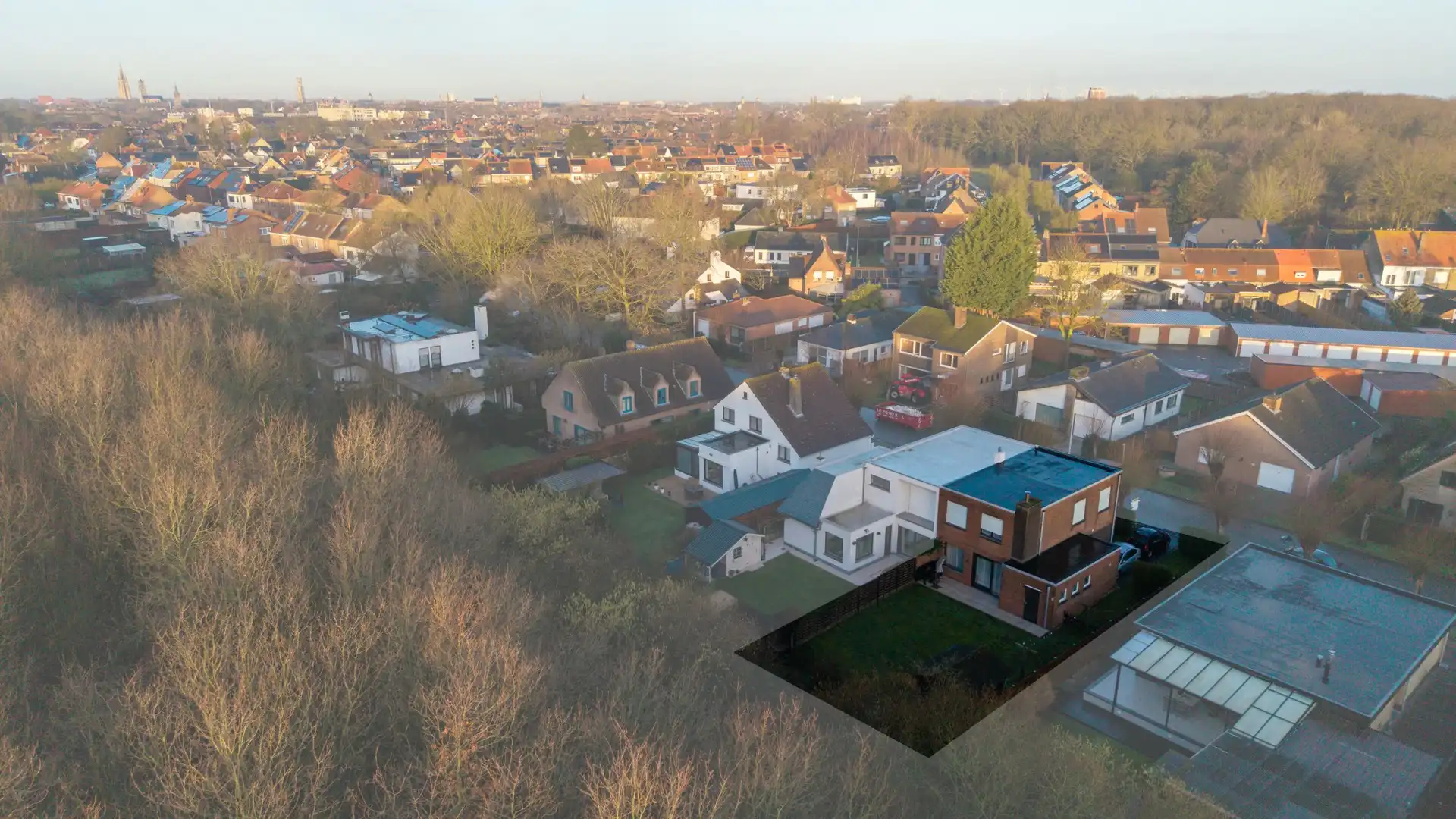 Woning met 5 slaapkamers op topligging in Assebroek, grenzend aan natuurgebied foto 17