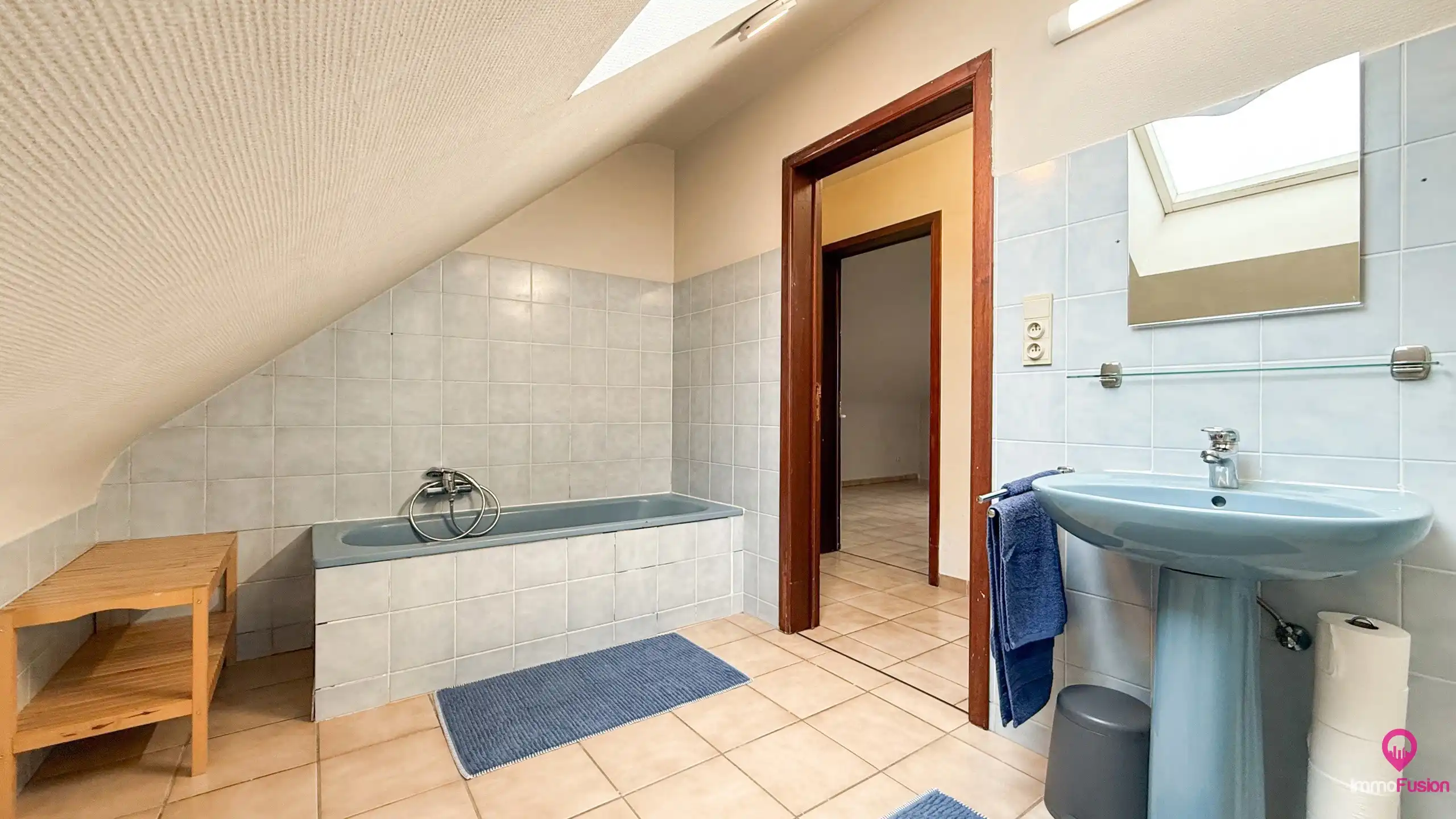 Handelspand met woonst op zeer goede commerciele ligging! foto 38