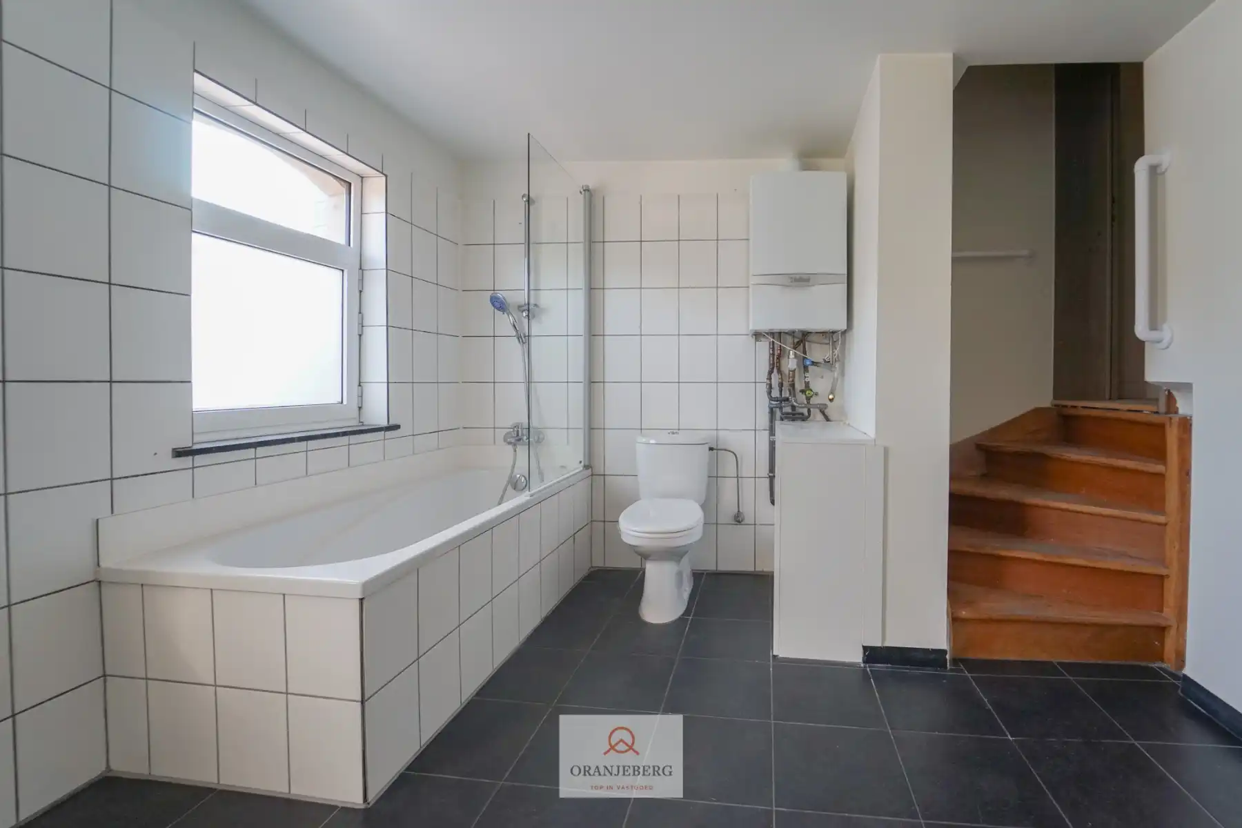 Instapklaar appartement aan Sint-Pieterstation! foto 6
