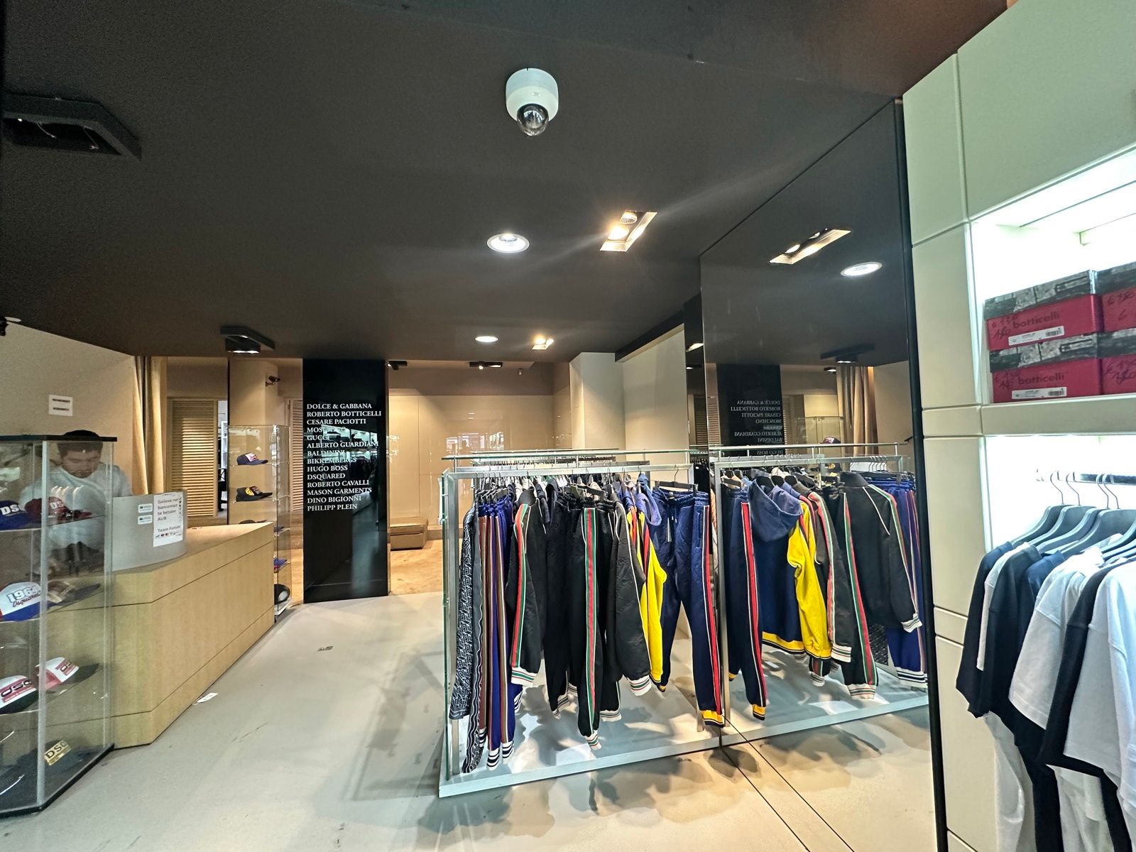 Commercieel gelijkvloers te koop foto 4