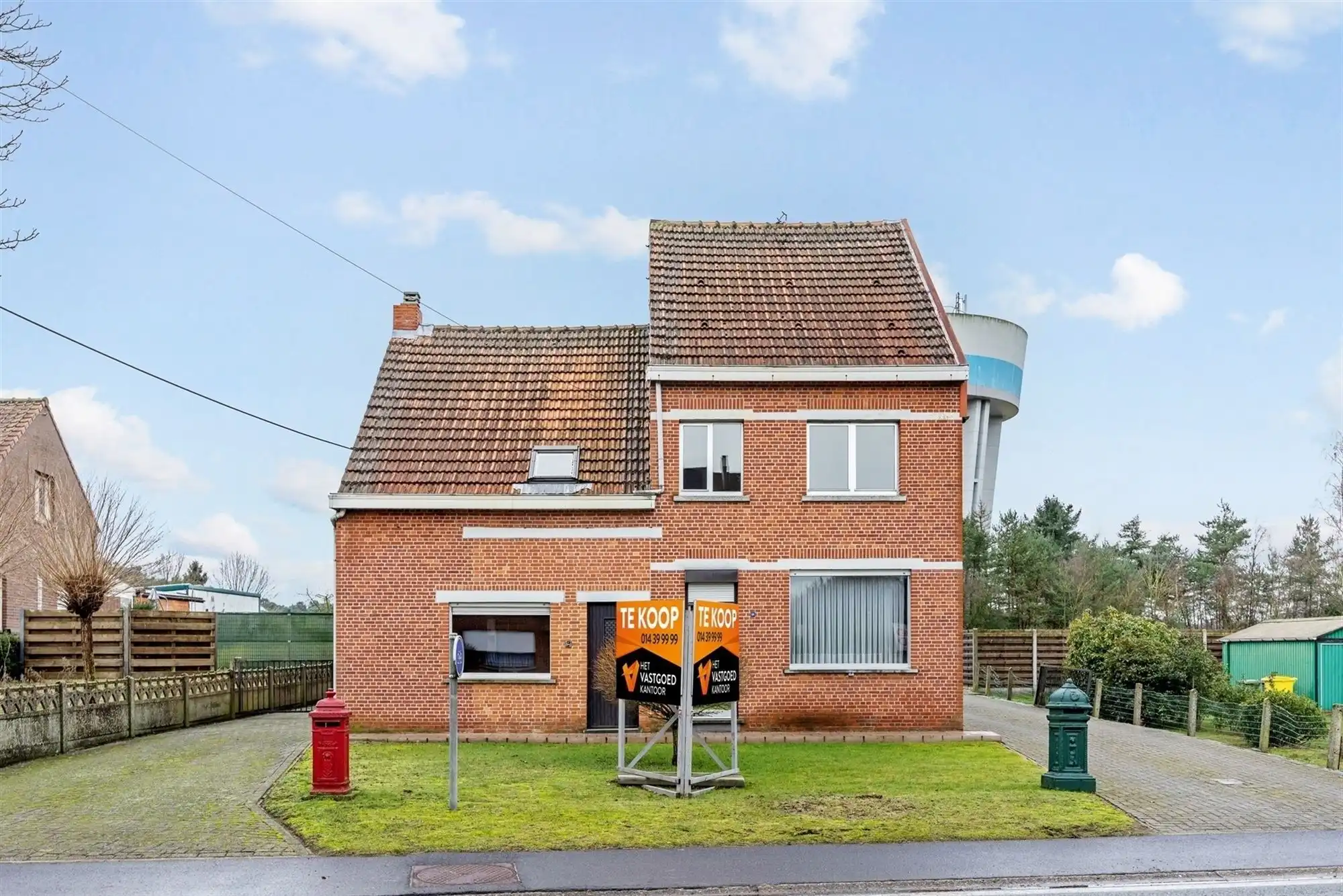 OPBRENGSTEIGENDOM MET 2 WONINGEN foto 37