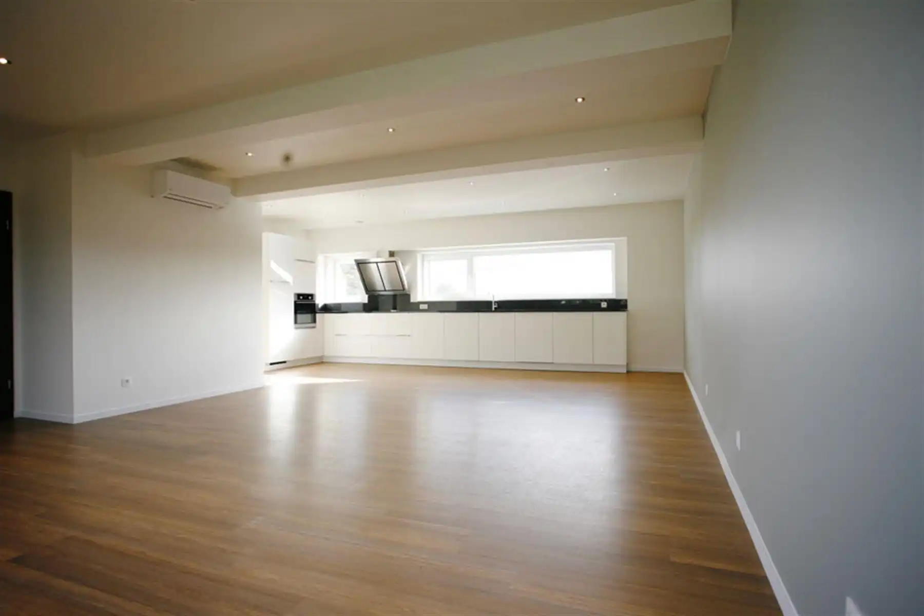 Appartement te huur foto 3