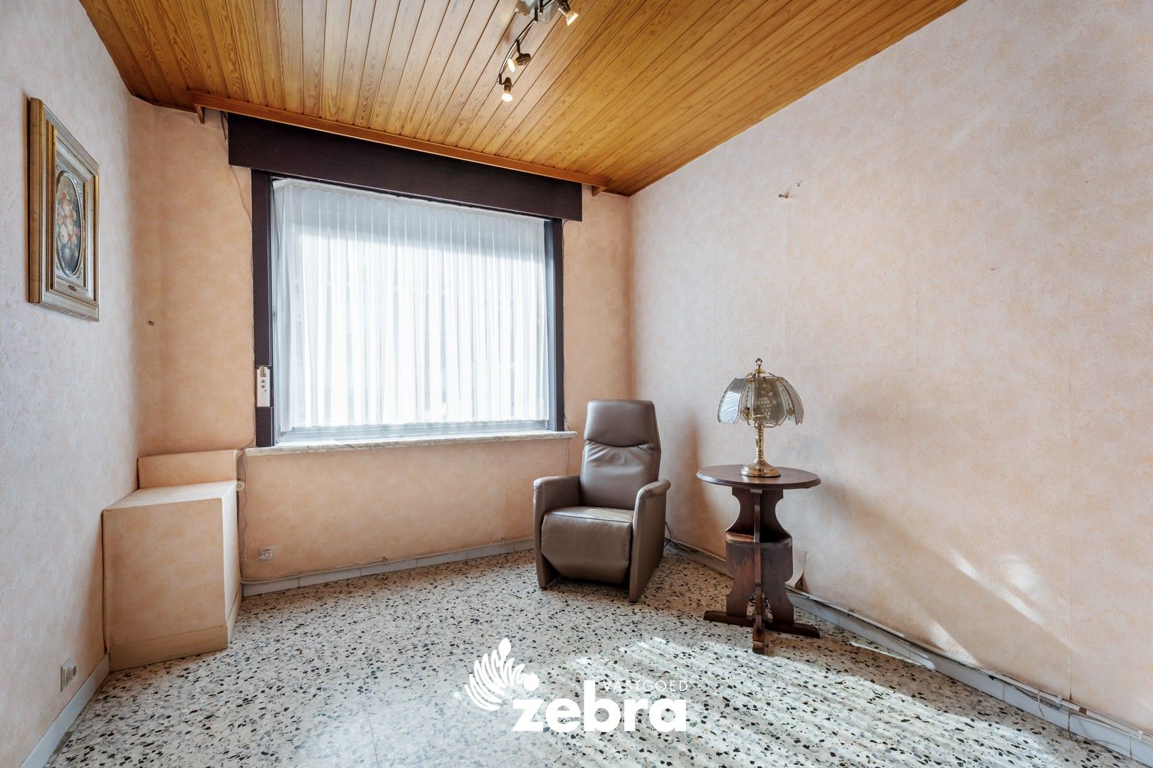 Gunstig gelegen woning met veel potentieel te Roeselare! foto 5