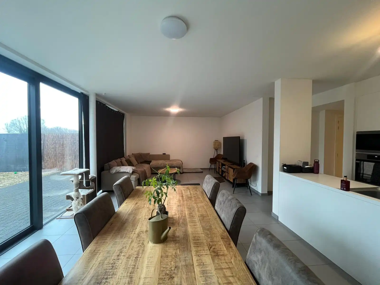 TE HUUR: Energiezuinig gelijkvloers appartement met groot terras in centrum Olsene (EPC A) foto 2