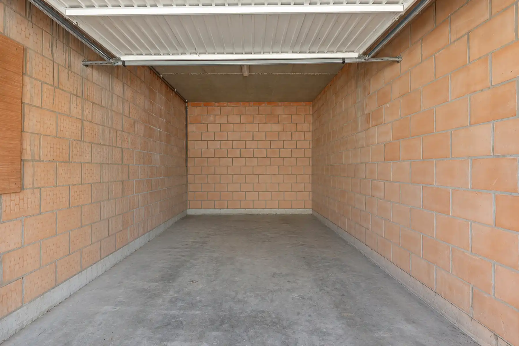 Recente energiezuinige woning met garage en zonnepanelen foto 22