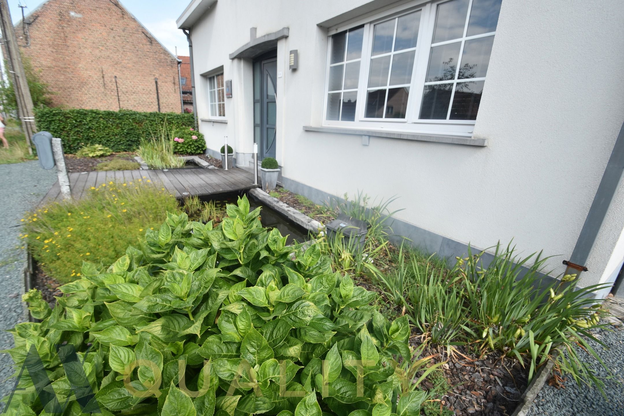 Open woning met 3 slpk., bureel, gar. oprit en tuin. Vrij vnf 01/09 foto 24