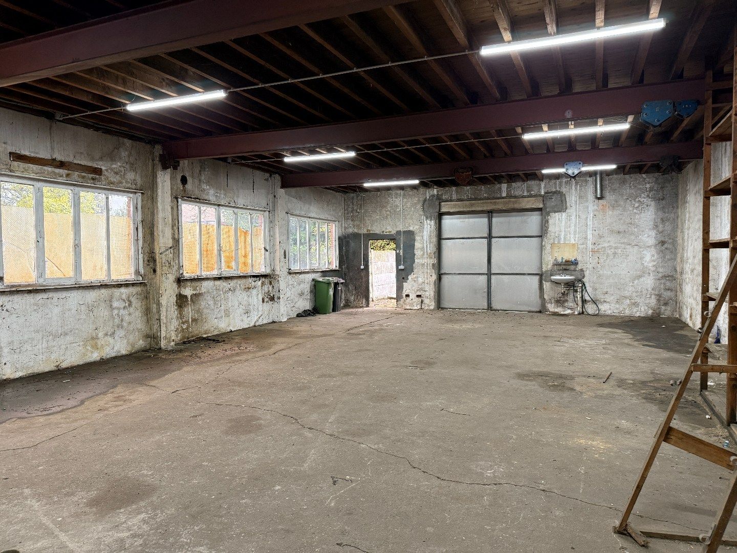 Magazijn - stockageruimte foto 3