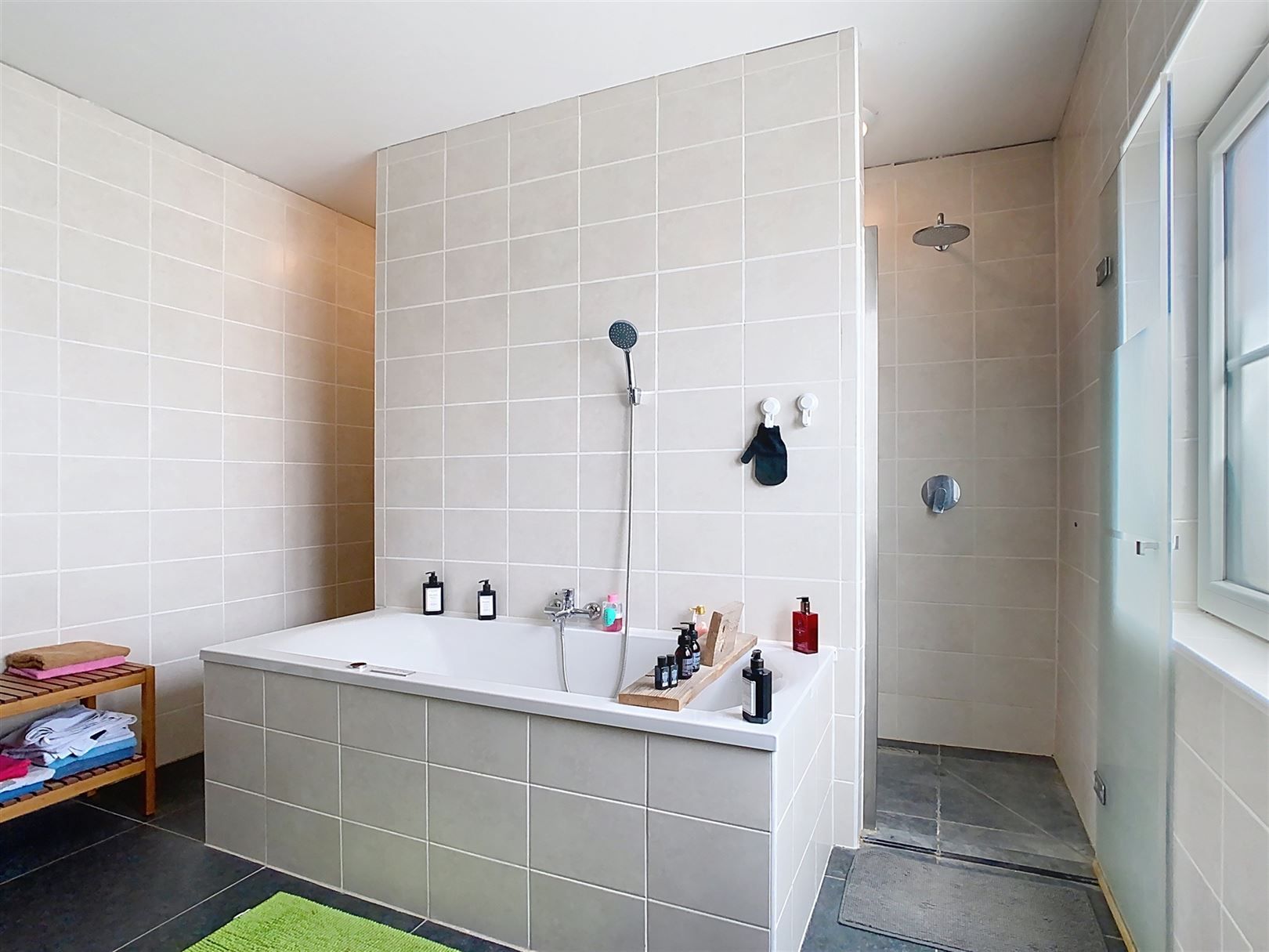 Instapklare en ruime woning, 4 slpks, terras, tuin, 3a 91ca foto 23