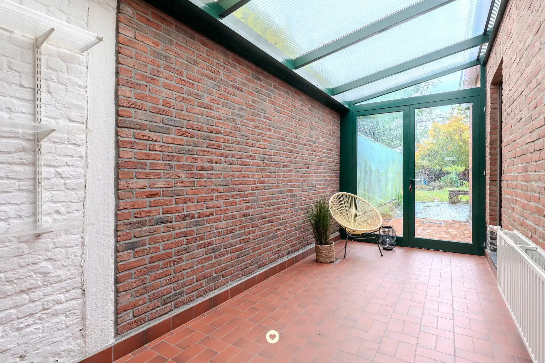 Gezinswoning met 5 slaapkamers en ruime tuin in centrum Niel foto 5