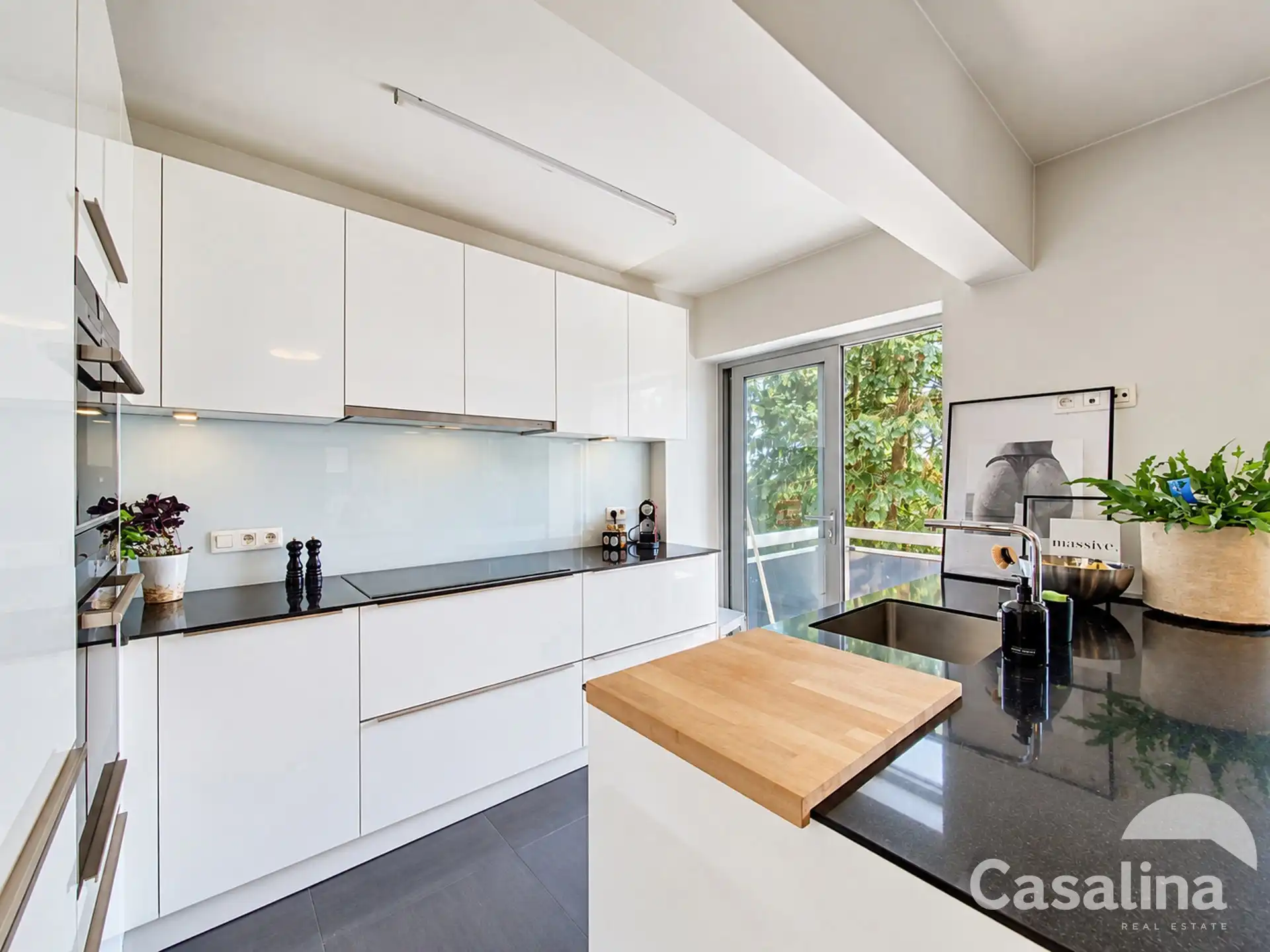 Nabij de STEREA-golfbaan, volledig gerenoveerd appartement foto 11