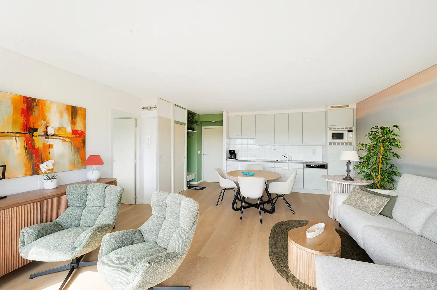 Vernieuwd 1 slaapkamerappartement met open zichten en groot terras foto 5