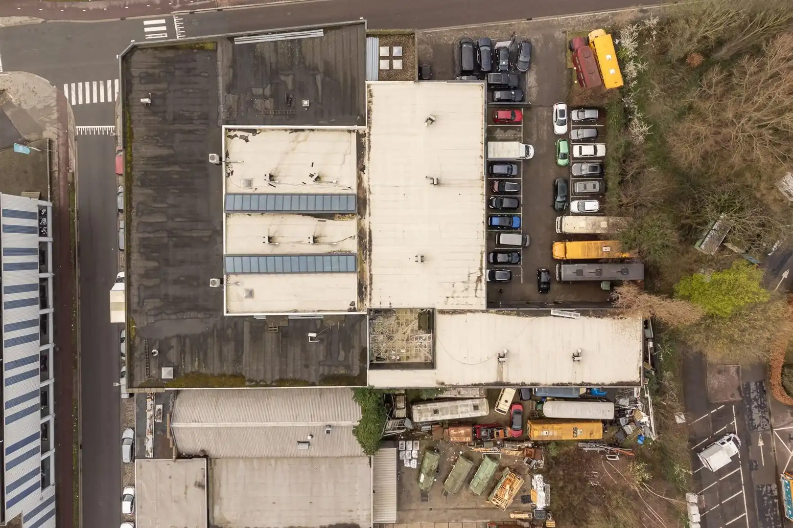 Multifunctioneel bedrijfsgebouw aan brug van den Azijn foto 3