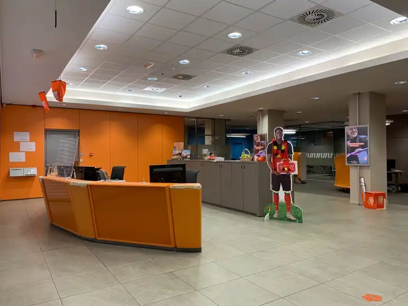 Instapklaar handelsgelijkvloers Te Huur en Te Koop foto 6