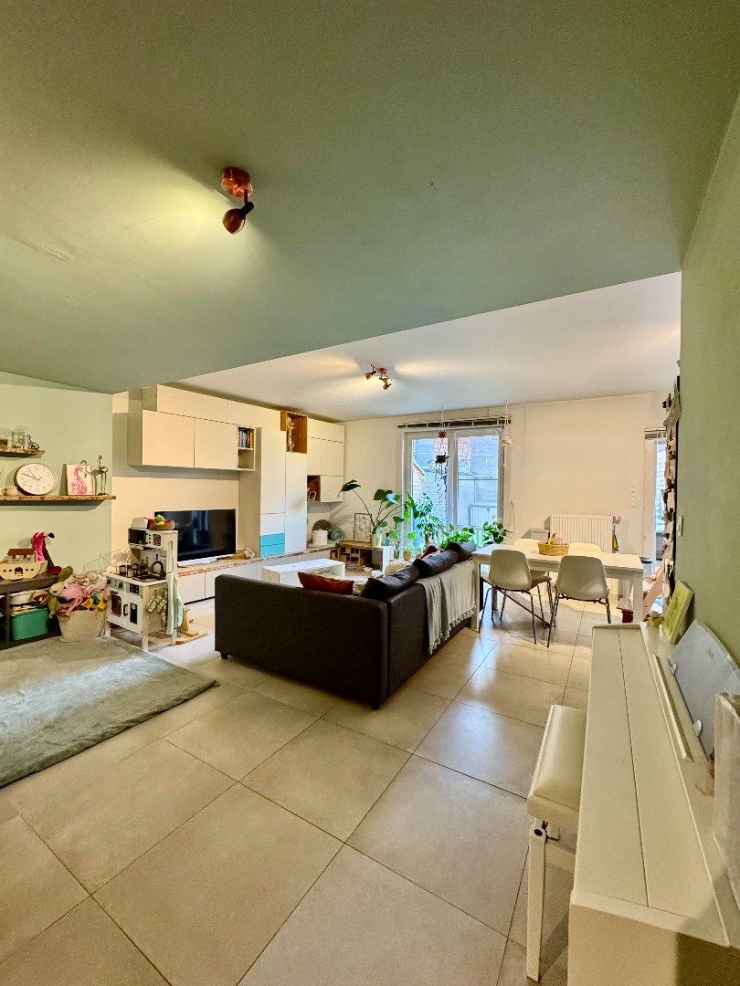 Te koop: Gelijkvloers appartement met tuin en parkeerplek x 2 foto 4