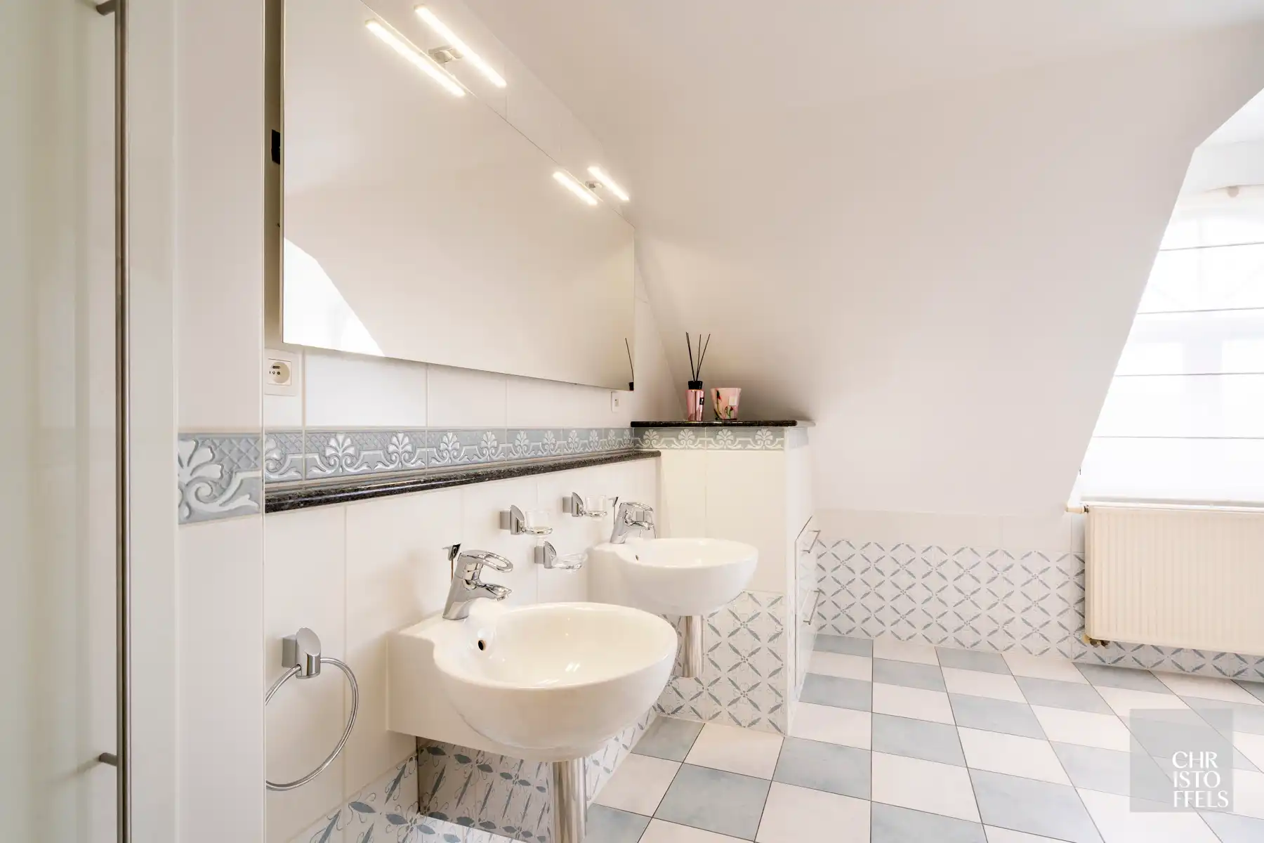 Riante villa (481 m²) met vrij zicht op een perceel van 25a67ca foto 22