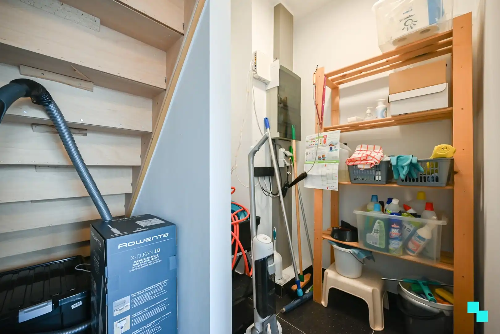 Centraal gelegen kantoorruimte te Lendelede foto 11