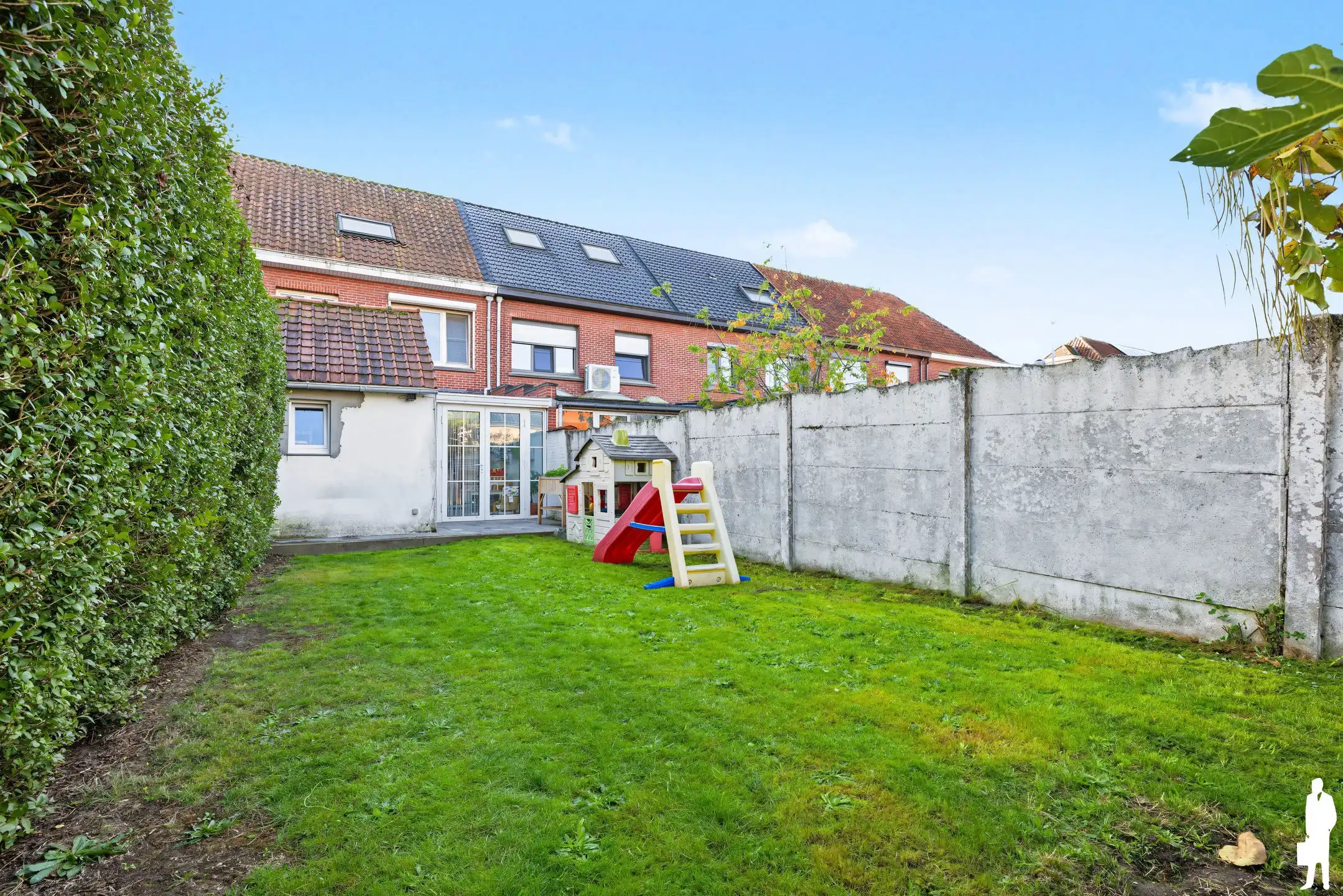 Instapklare gezinswoning met 4 slpk en gezellige tuin  foto 27