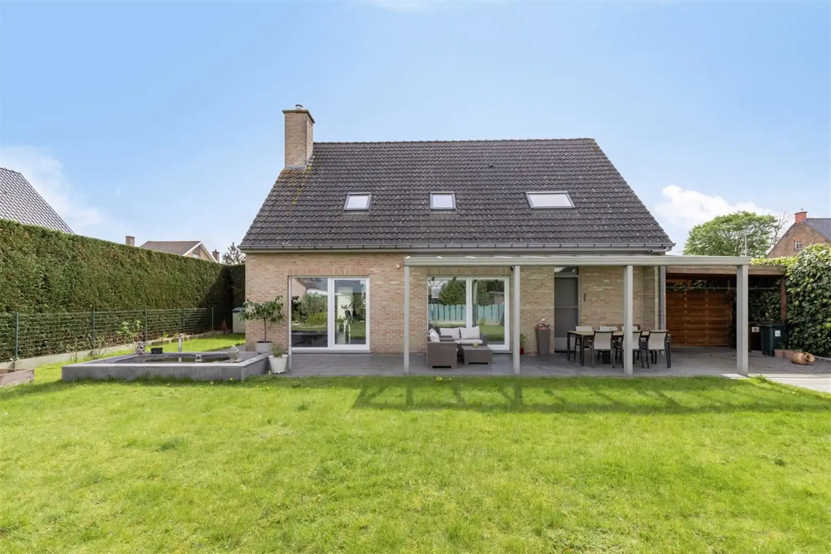 Verzorgde woning met 3 slpk en garage foto 33