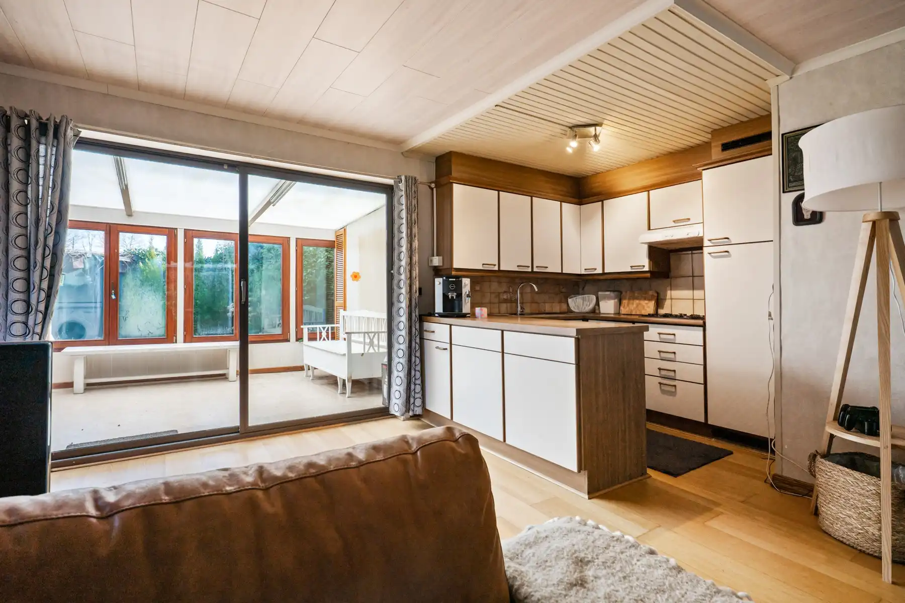 Charmante halfopen woning met polyvalent bijgebouw foto 16
