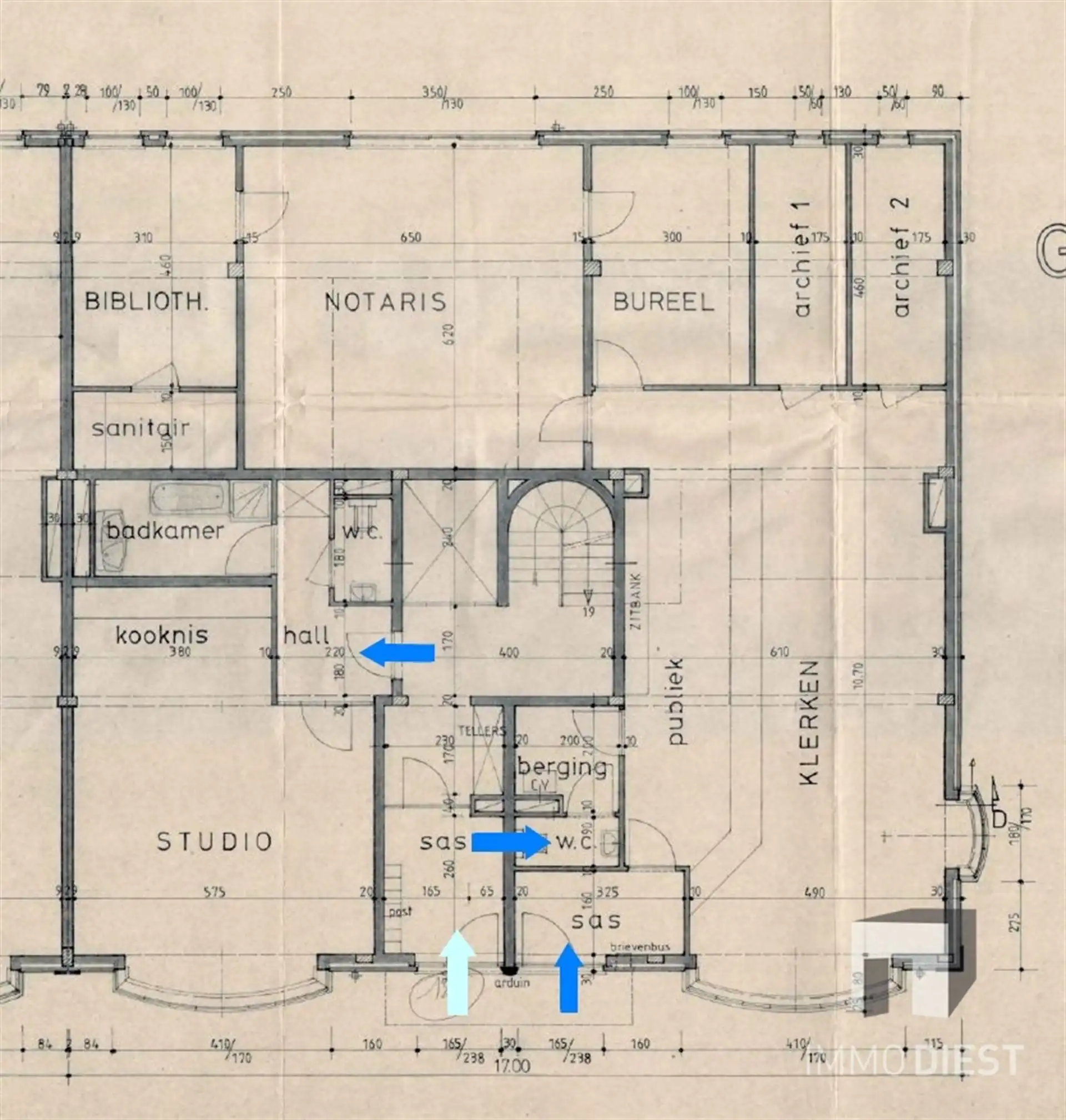 Kantoor met aparte studio, parking en 2 kelders foto 19