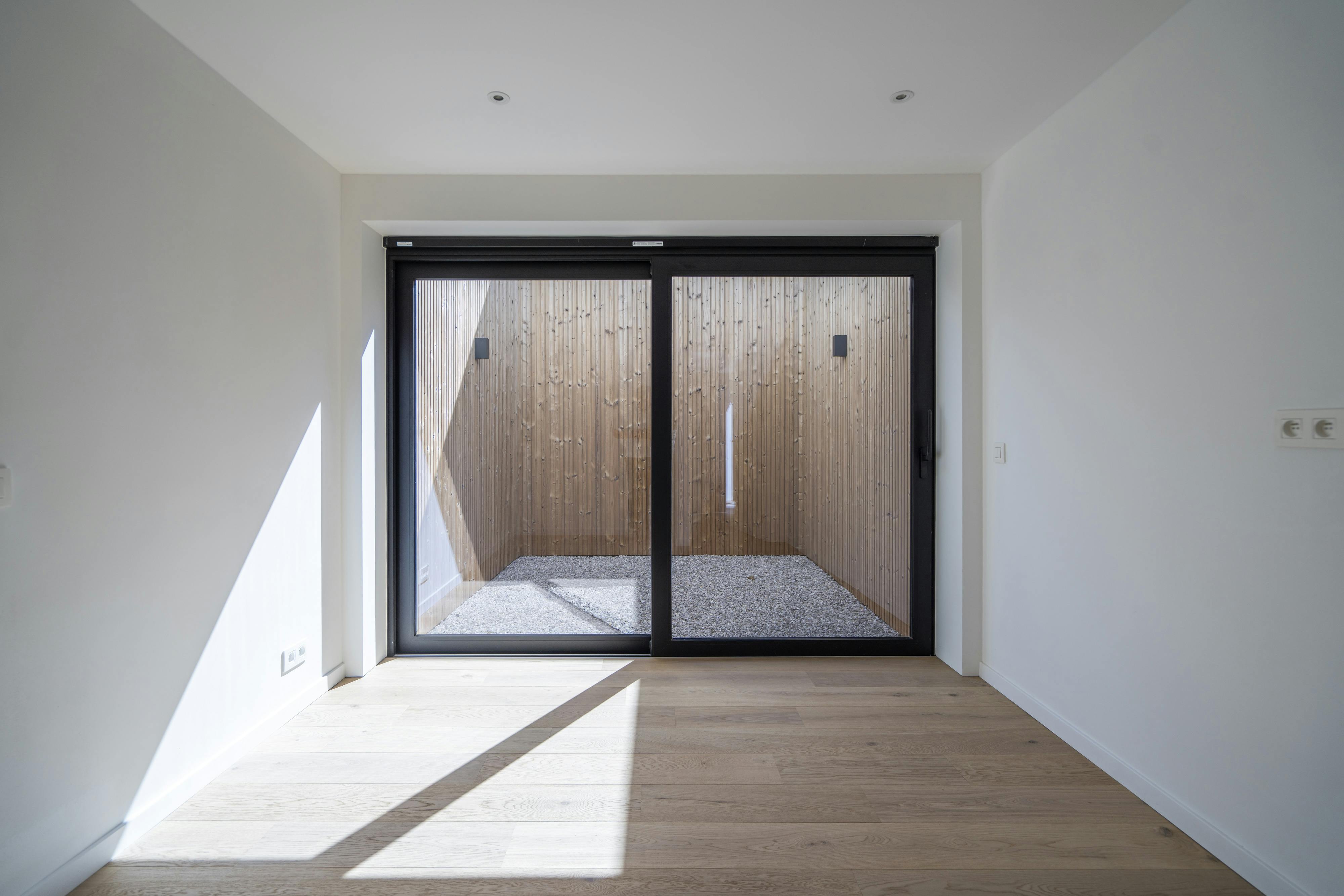 Nieuw appartement met 1 slaapkamer te koop in Waregem foto 8