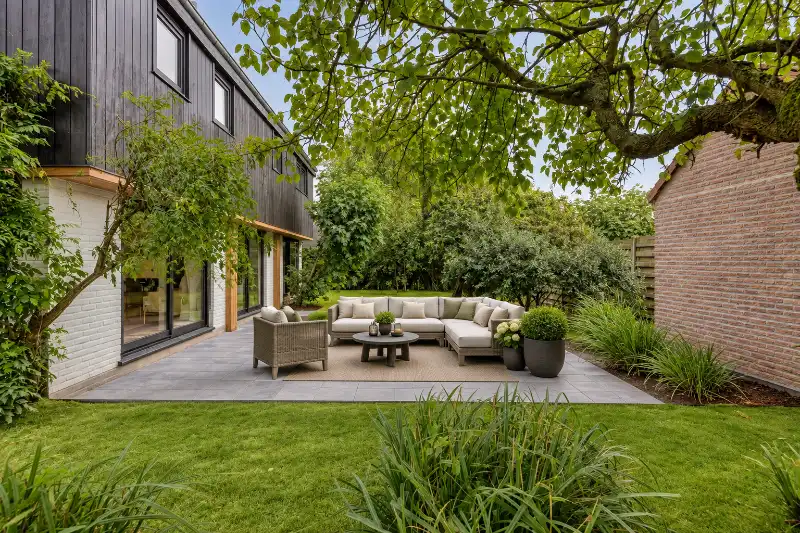 Een architecturale gezinswoning met karakter en uitzonderlijk veel ruimte foto 20