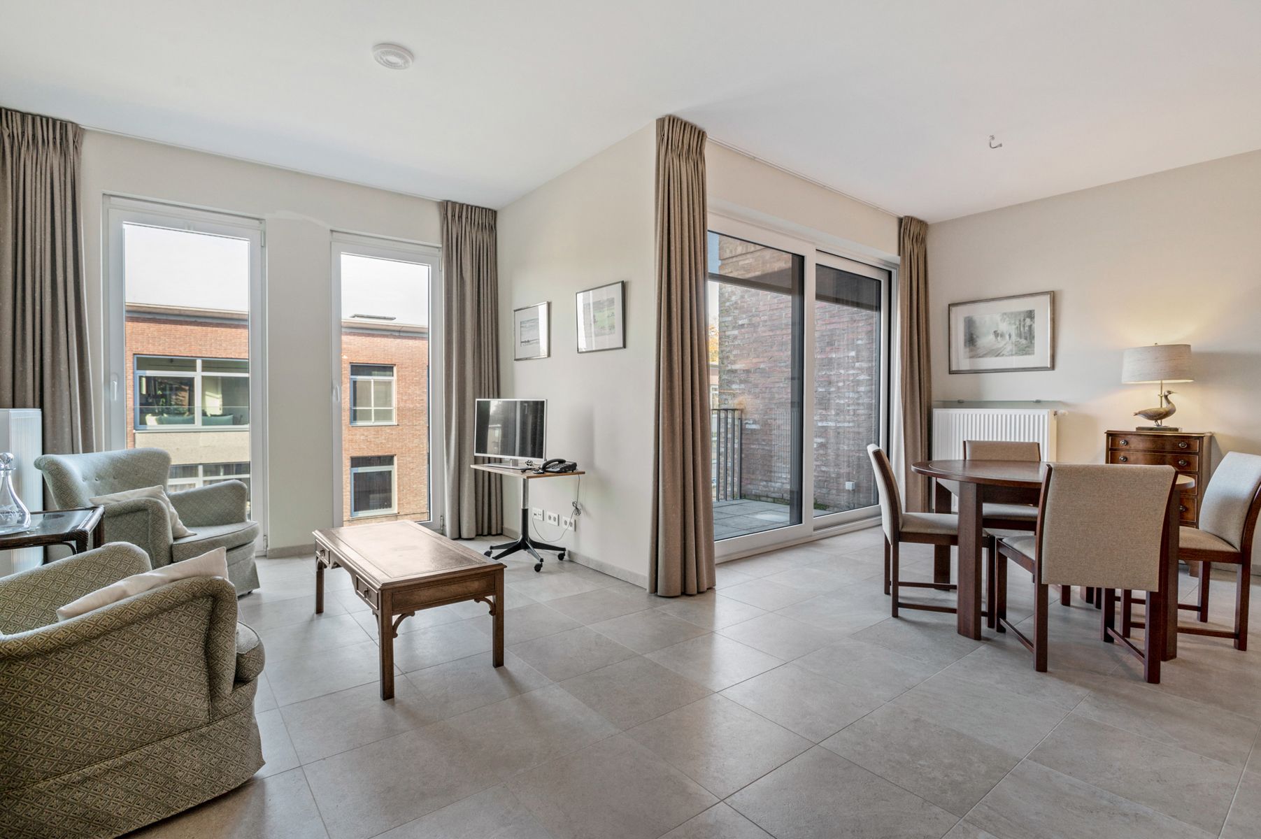 Mooi 2 slpk-appartement in Wijnegem foto 3