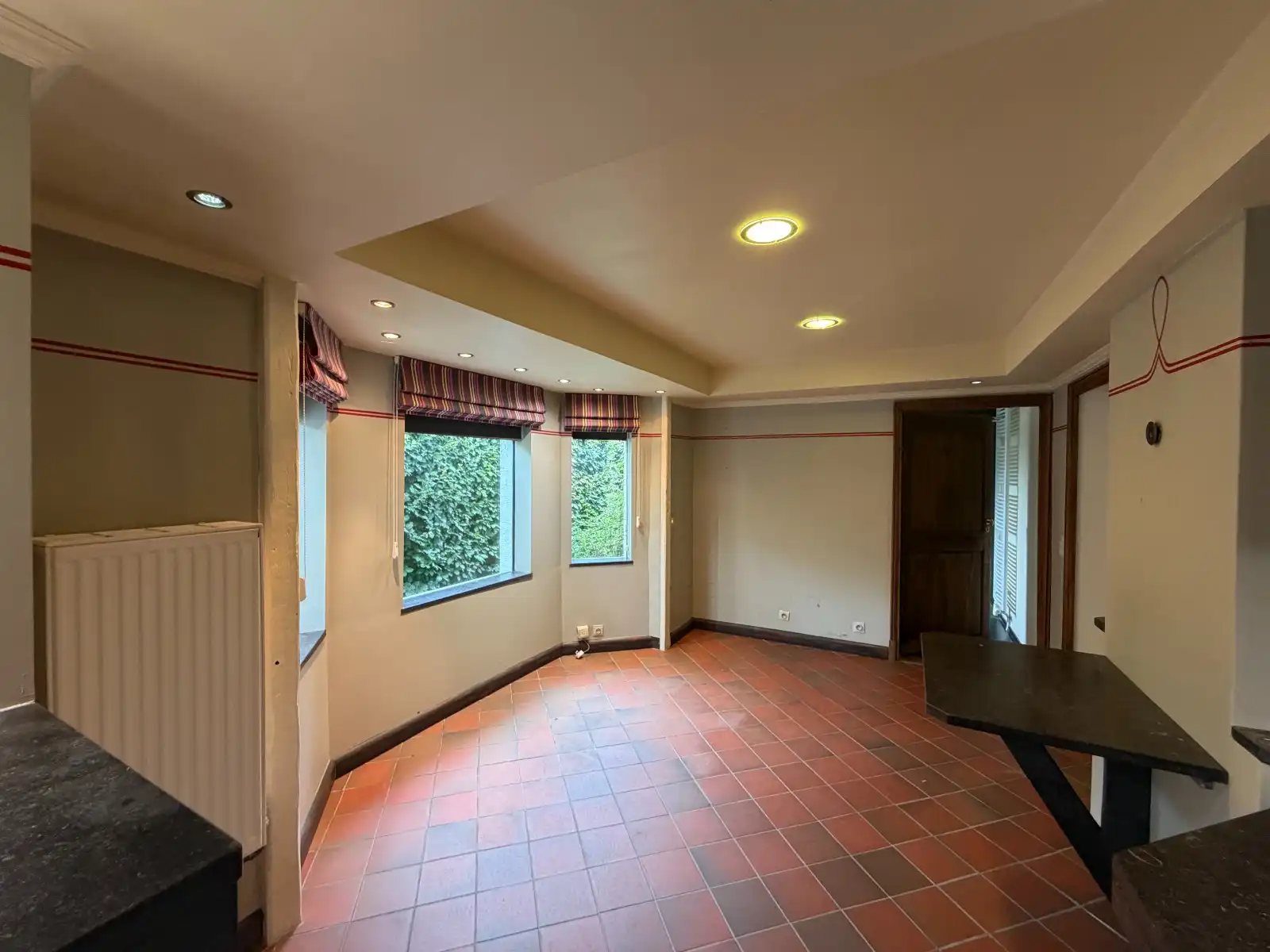 VEELZIJDIGE LANDELIJKE WONING OP 1.170 M² MET TAL VAN MOGELIJKHEDEN! foto 9