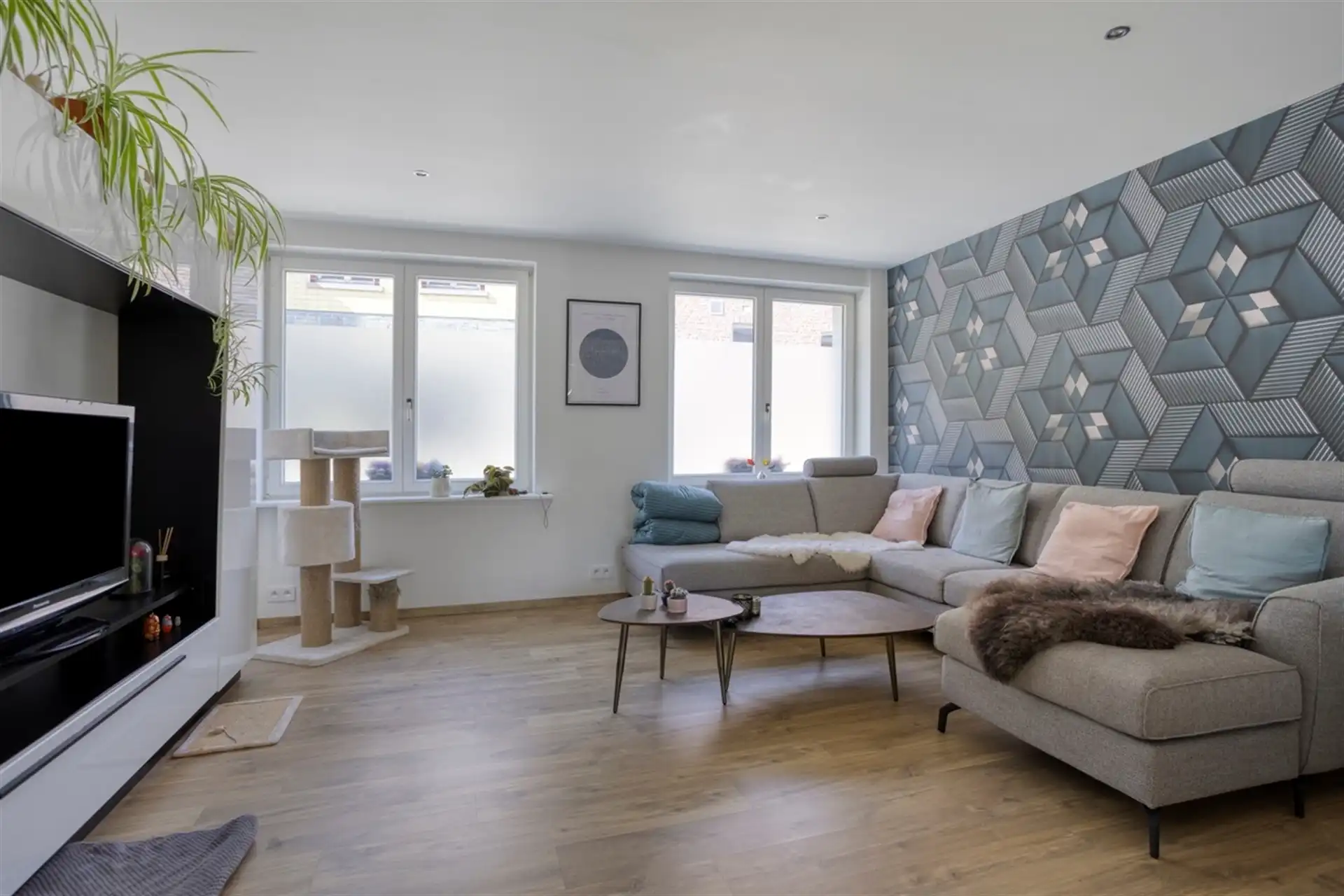 Ruime, volledig gerenoveerde woning in hartje centrum foto 5