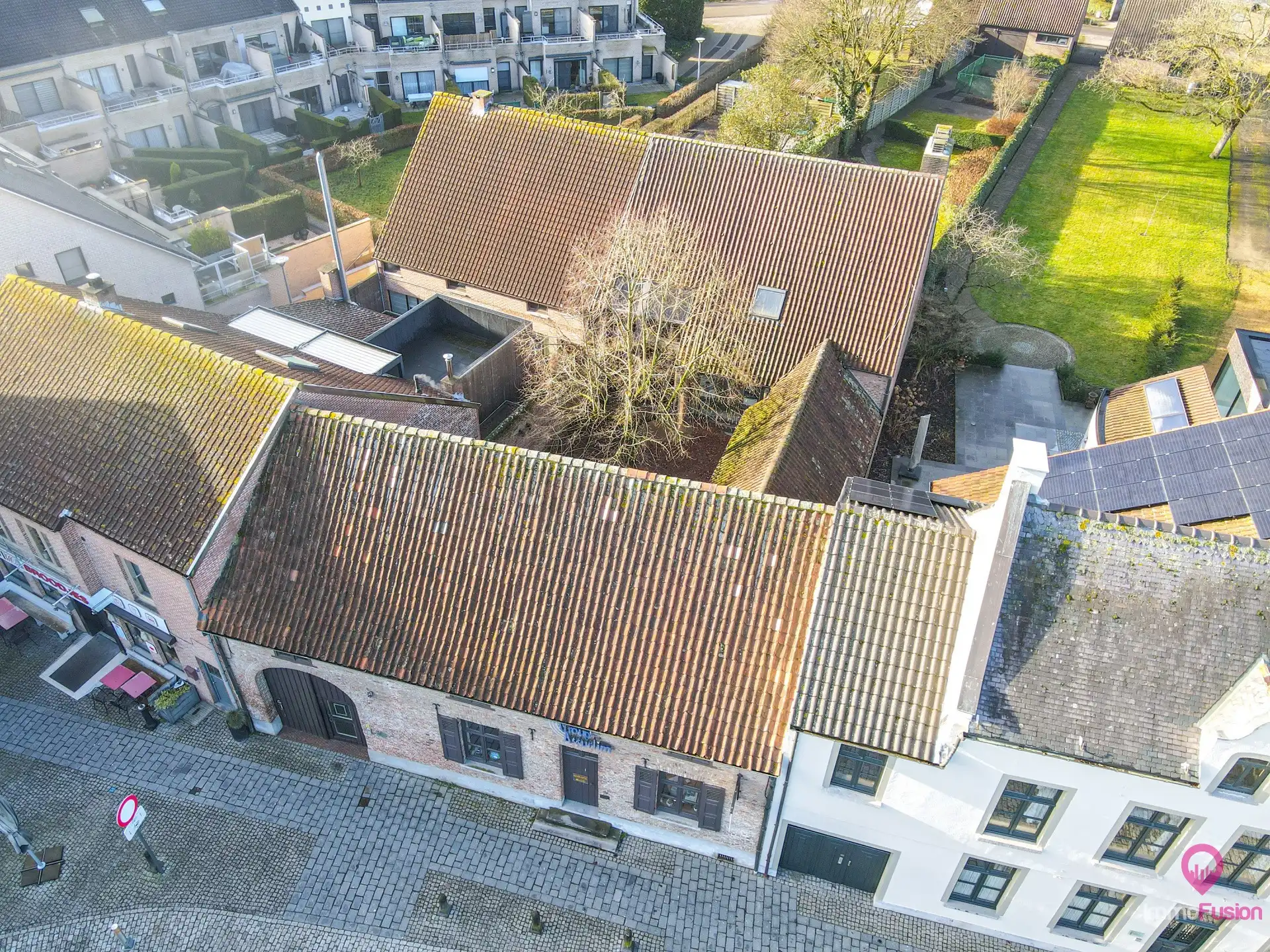 Historisch karakterpand van 380m² met kelder en binnentuin! foto 35