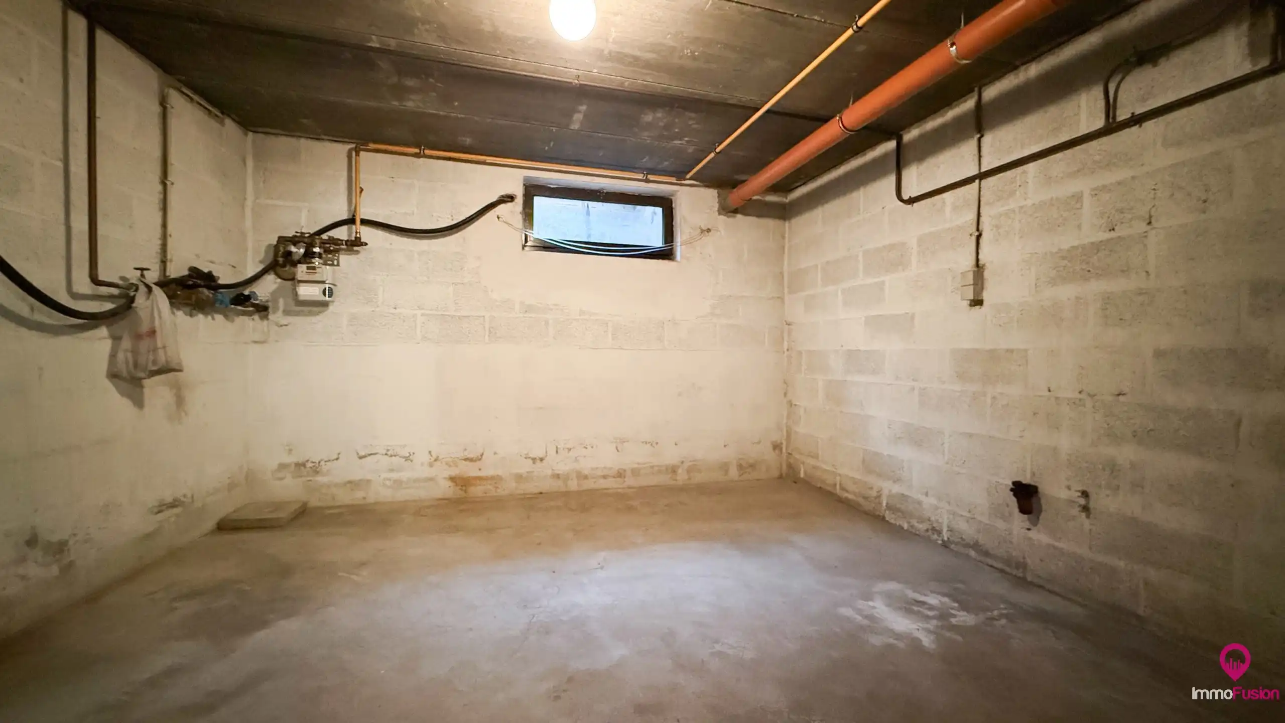 Handelspand met woonst op zeer goede commerciele ligging! foto 46