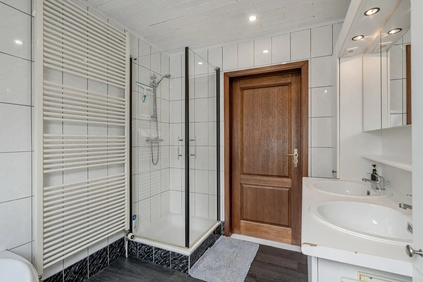 🏡&nbsp;Ruime gezinswoning met 3 slaapkamers op een prachtig perceel van 12a48ca foto 17