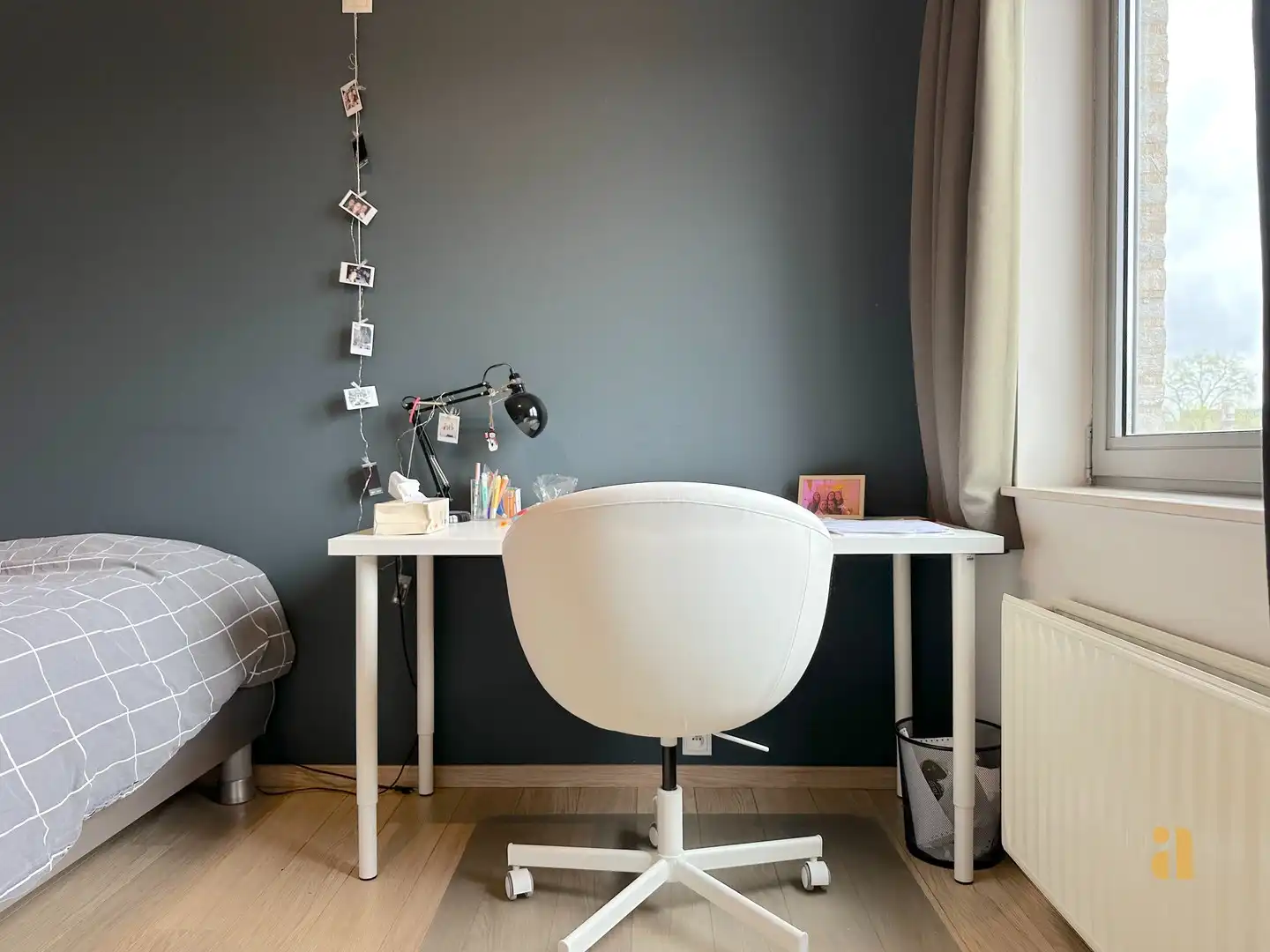 Zon, ruimte & torens: dit lichtrijke appartement heeft het allemaal! foto 17