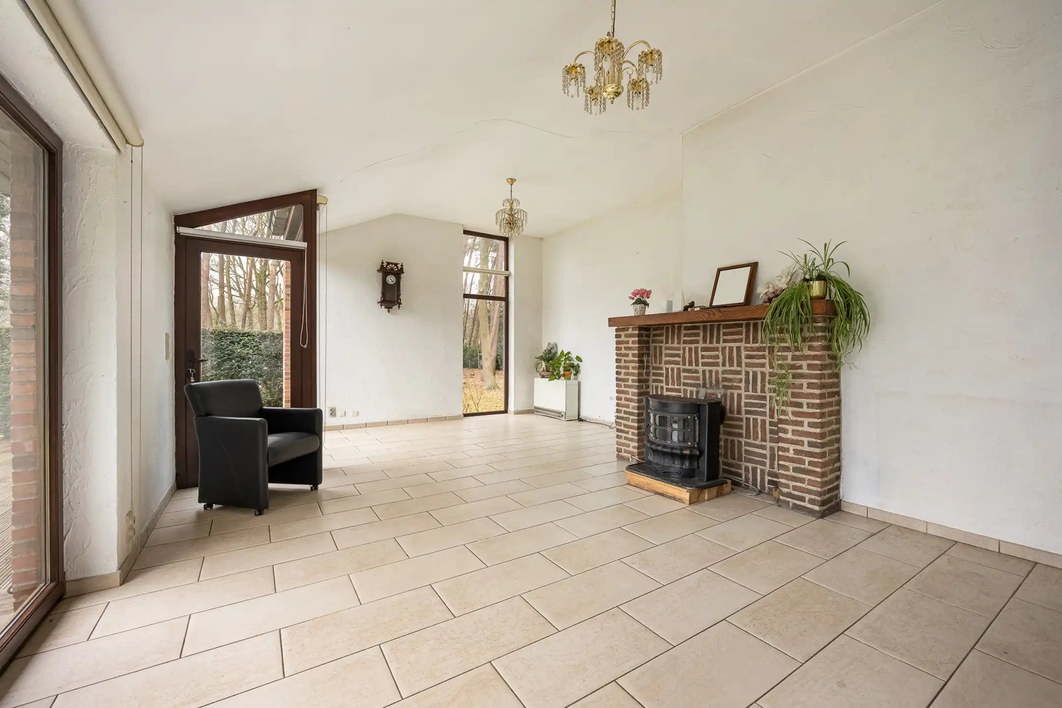 Te renoveren laagbouw gelegen op groot perceel te Merksplas. foto 8