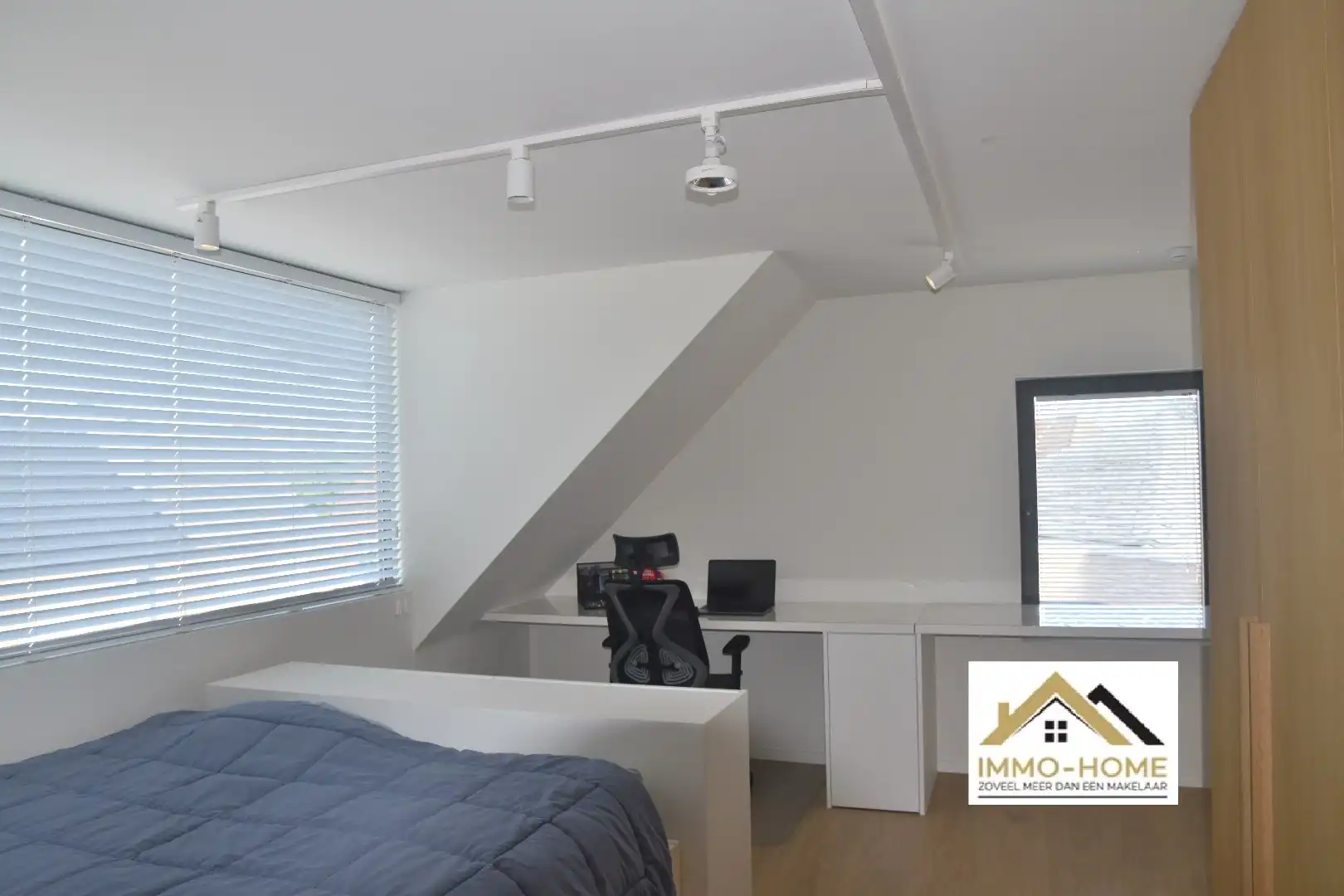 Stijlvolle moderne woning met smart home in Zwijnaarde foto 17