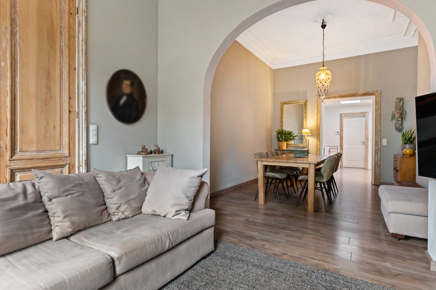 Prachtig herenhuis met 3 slaapkamers, gezellige tuin en autostaanplaats in Kapellen! foto 4