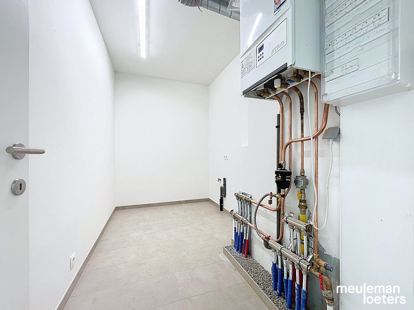 Lichtrijk en energiezuinig appartement foto 6