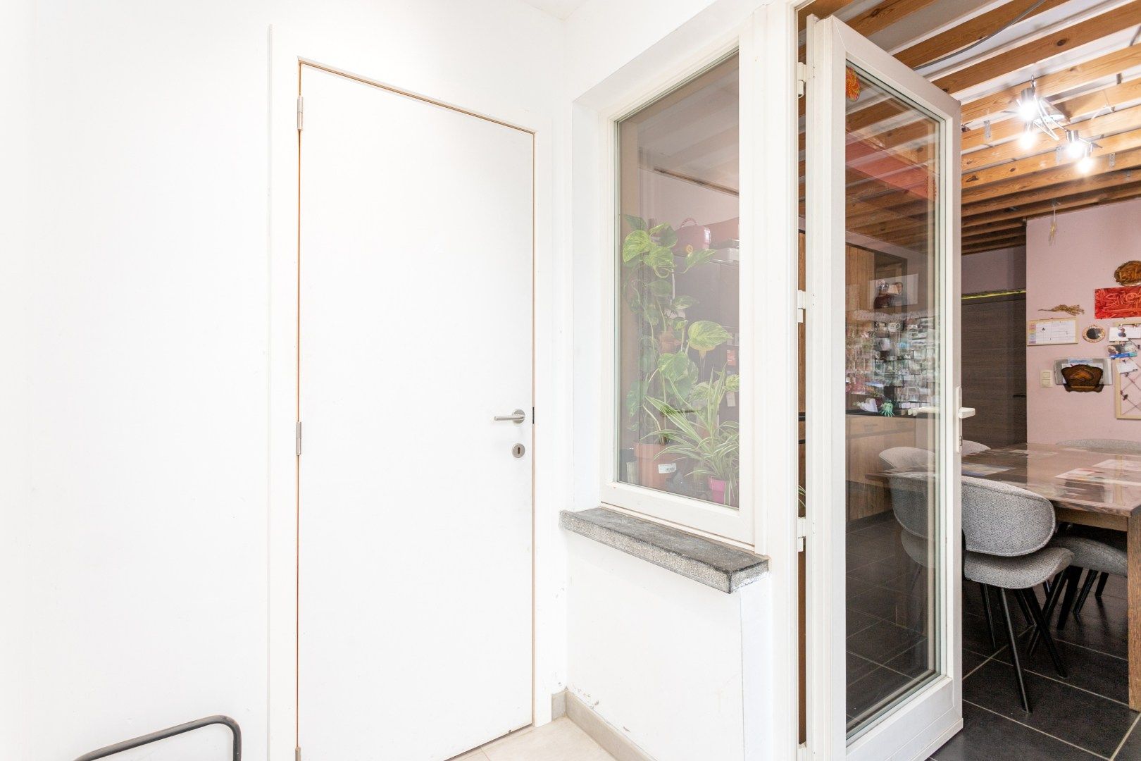 Op te frissen woning met 3 slpks en tuin te Roosdaal foto 11