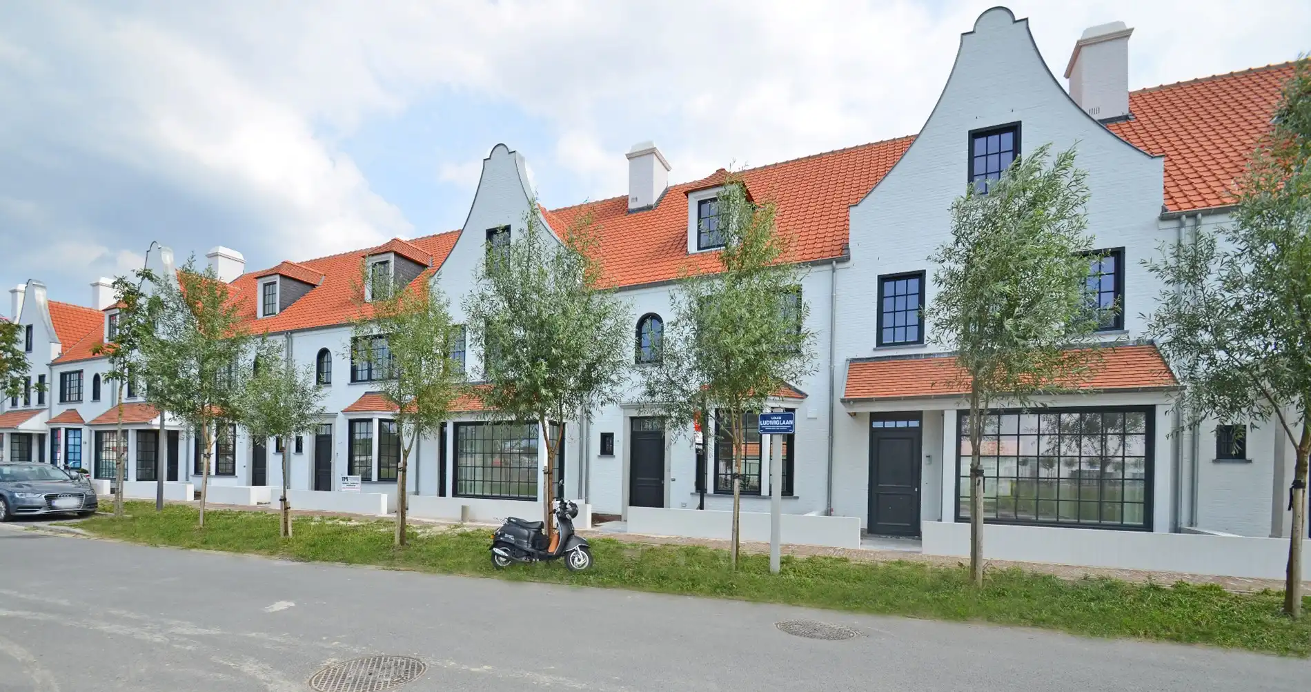 Instapklare, ongemeubelde woning gelegen in het gegeerde Duinenwater foto {{pictureIndex}}