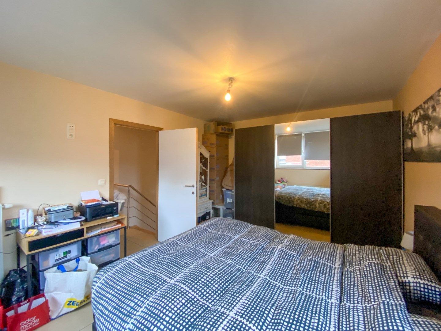 Recente woning met 3 slaapkamers, carport en tuin. foto 14