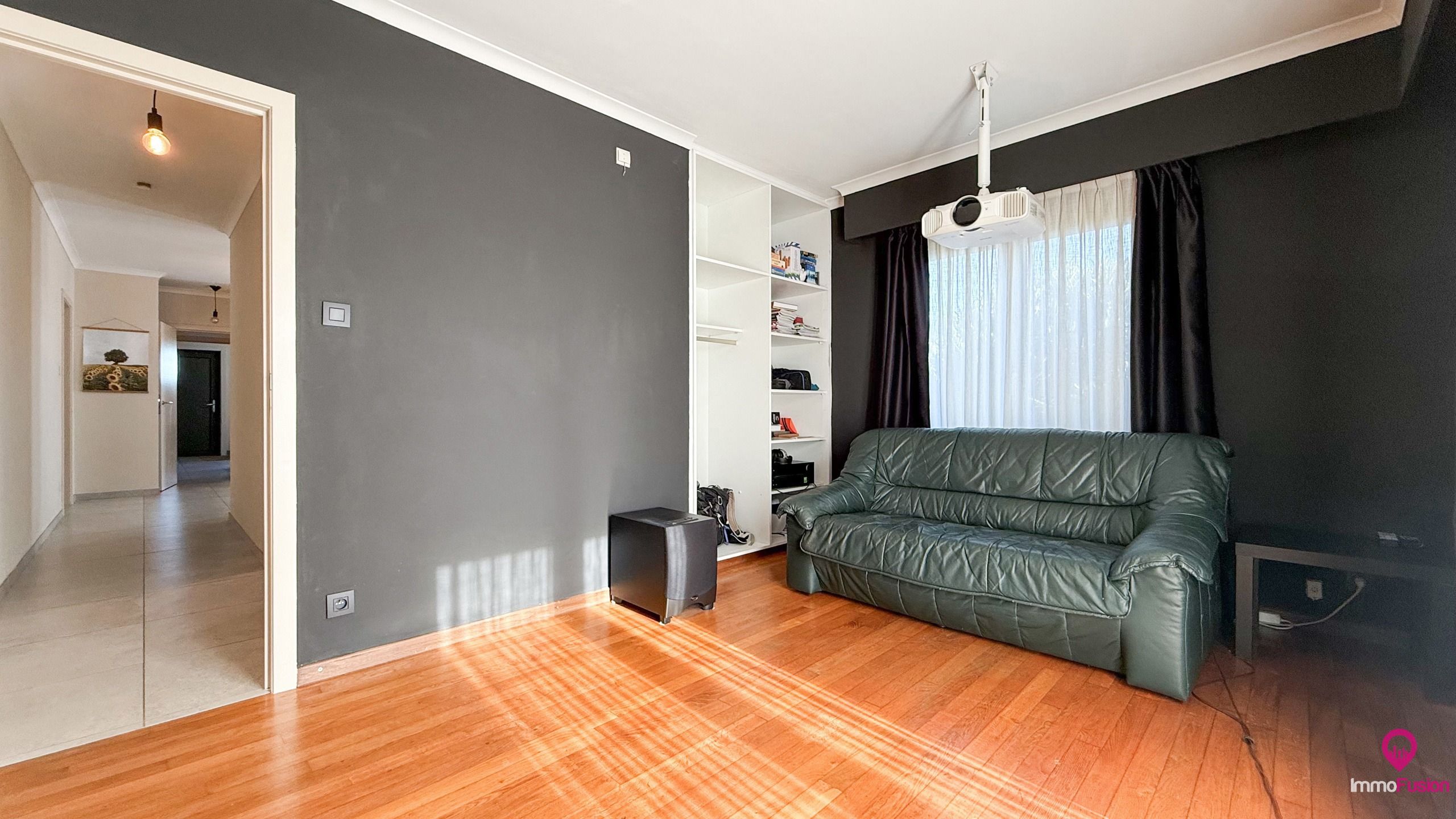 Gerenoveerde gelijkvloerse woning met 3 slpks en garage! foto 18