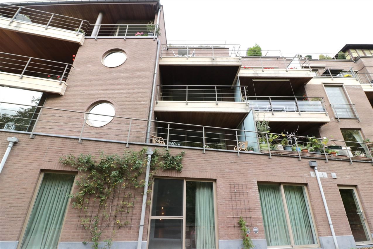 Appartement met 2 slpk., autostaanplaats en terras in centrum Aarschot foto 43